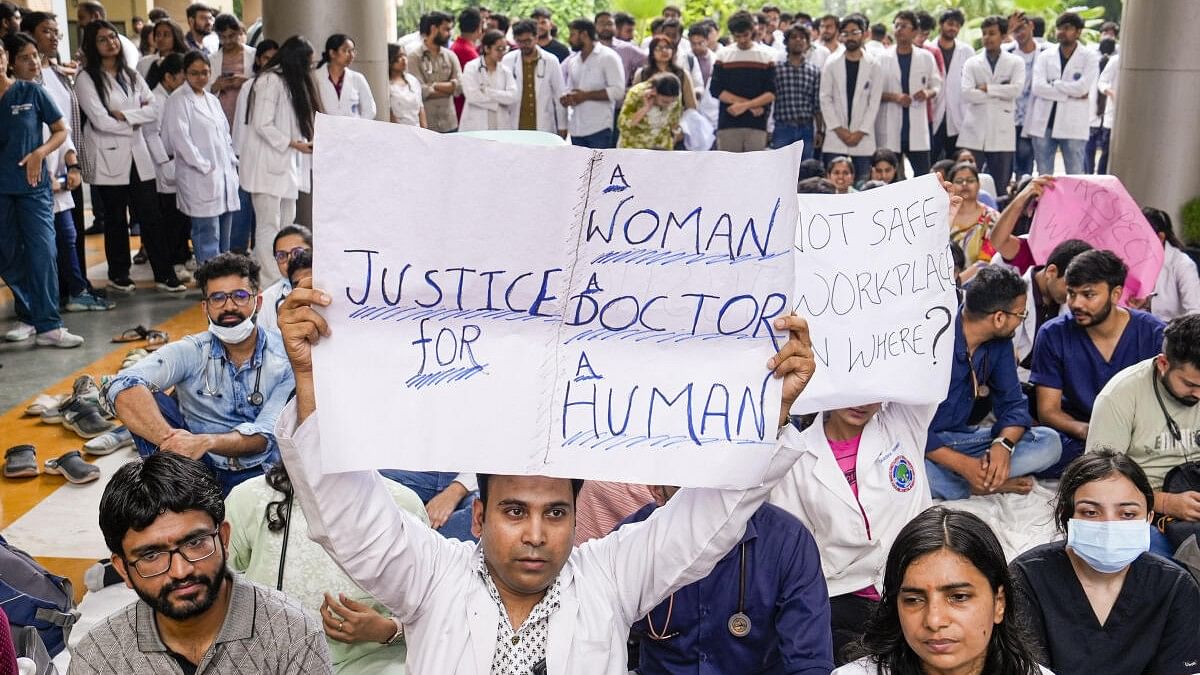 <div class="paragraphs"><p>edics stage a protest against the sexual assault and murder of a postgraduate trainee doctor in Kolkata, at Ram Manohar Lohia Hospital.</p></div>