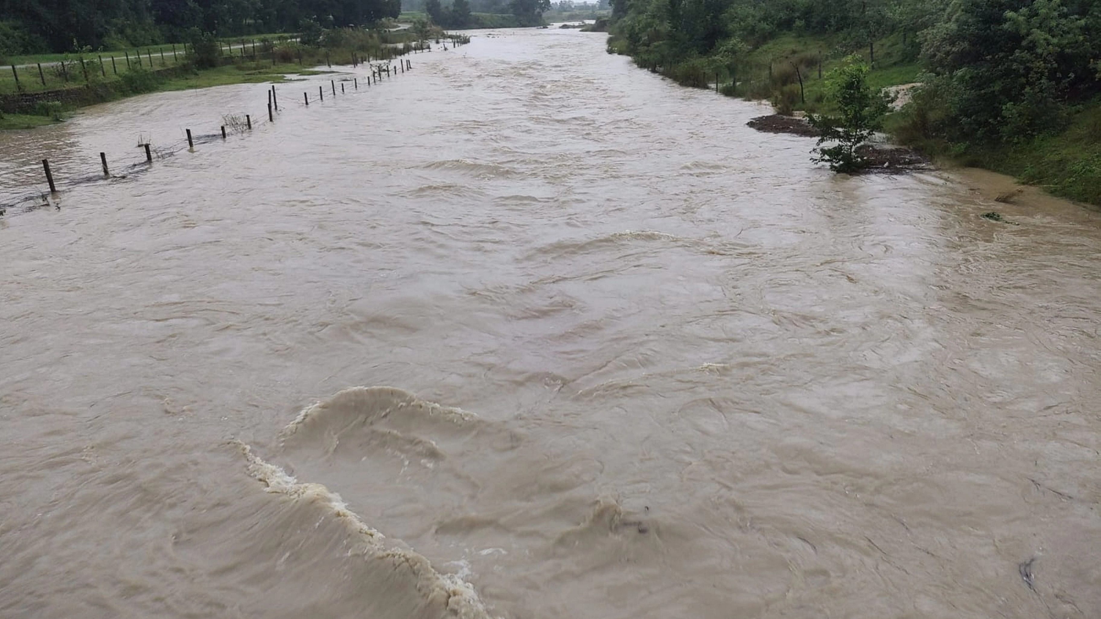 <div class="paragraphs"><p>Representative image showing a swollen river after heavy rainfall, in Jharkhand.</p></div>