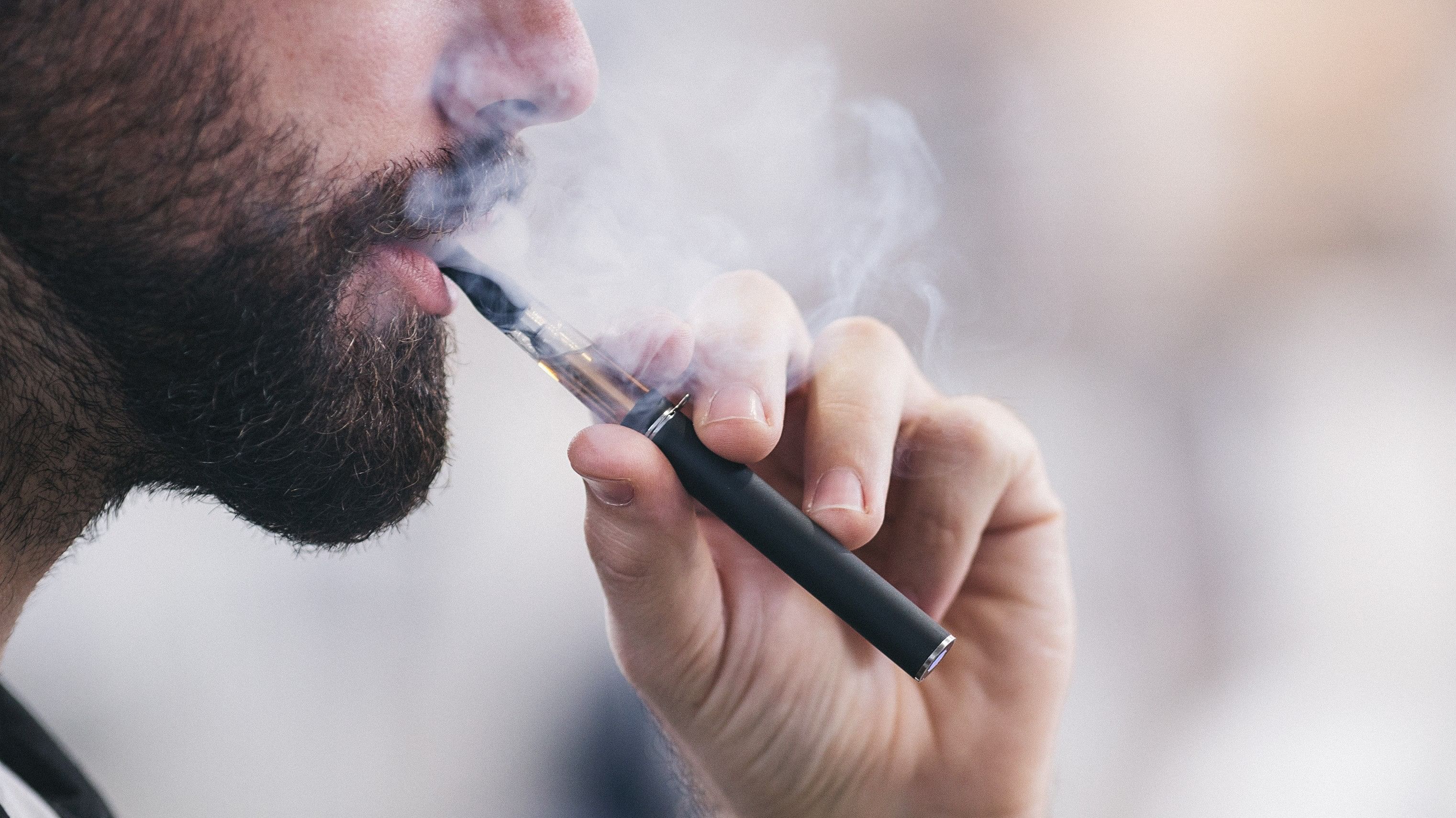 <div class="paragraphs"><p>A man is seen using a vape in this photo. (Representative image)</p></div>