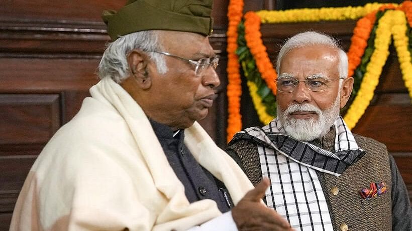 <div class="paragraphs"><p>Congress President Mallikarjun Kharge and Prime Minister Narendra Modi.</p></div>