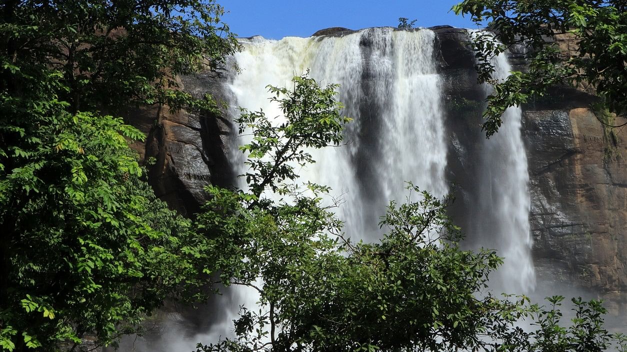 <div class="paragraphs"><p>Representative image of a waterfall.</p></div>