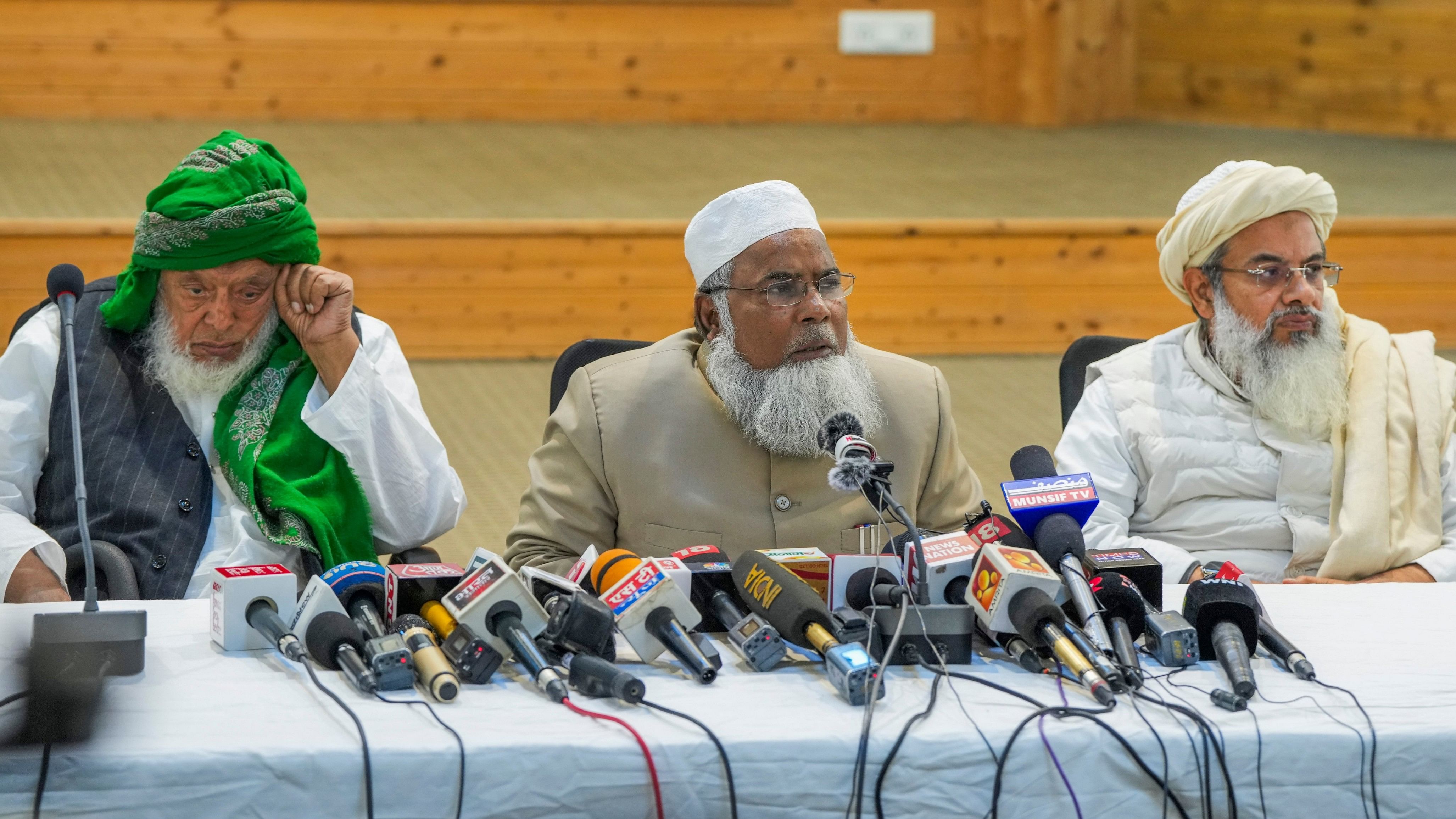 <div class="paragraphs"><p>All India Muslim Personal Law Board President Moulana Khalid Saifullah Rahmani with Jamiat Ulama-i-Hind President Mahmood Asad Madani during a press conference of Muslim leaders, in New Delhi, Friday, Feb. 2, 2024.</p></div>