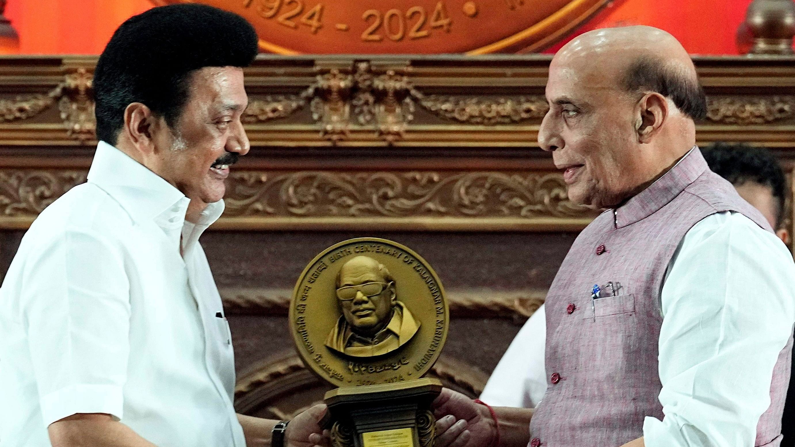 <div class="paragraphs"><p> Union Defence Minister Rajnath Singh and Tamil Nadu Chief Minister MK Stalin during the release of a commemorative coin on late DMK leader and former Tamil Nadu Chief Minister M Karunanidhis birth centenary year, in Chennai.</p></div>