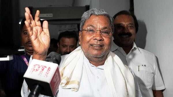 <div class="paragraphs"><p> Karnataka Chief Minister Siddaramaiah and others after a cabinet meeting over Governor Thaawarchand Gehlot's decision to grant sanction for prosecution of the CM in the Mysuru Urban Development Authority (MUDA) site allotment 'scam', in Bengaluru.</p></div>