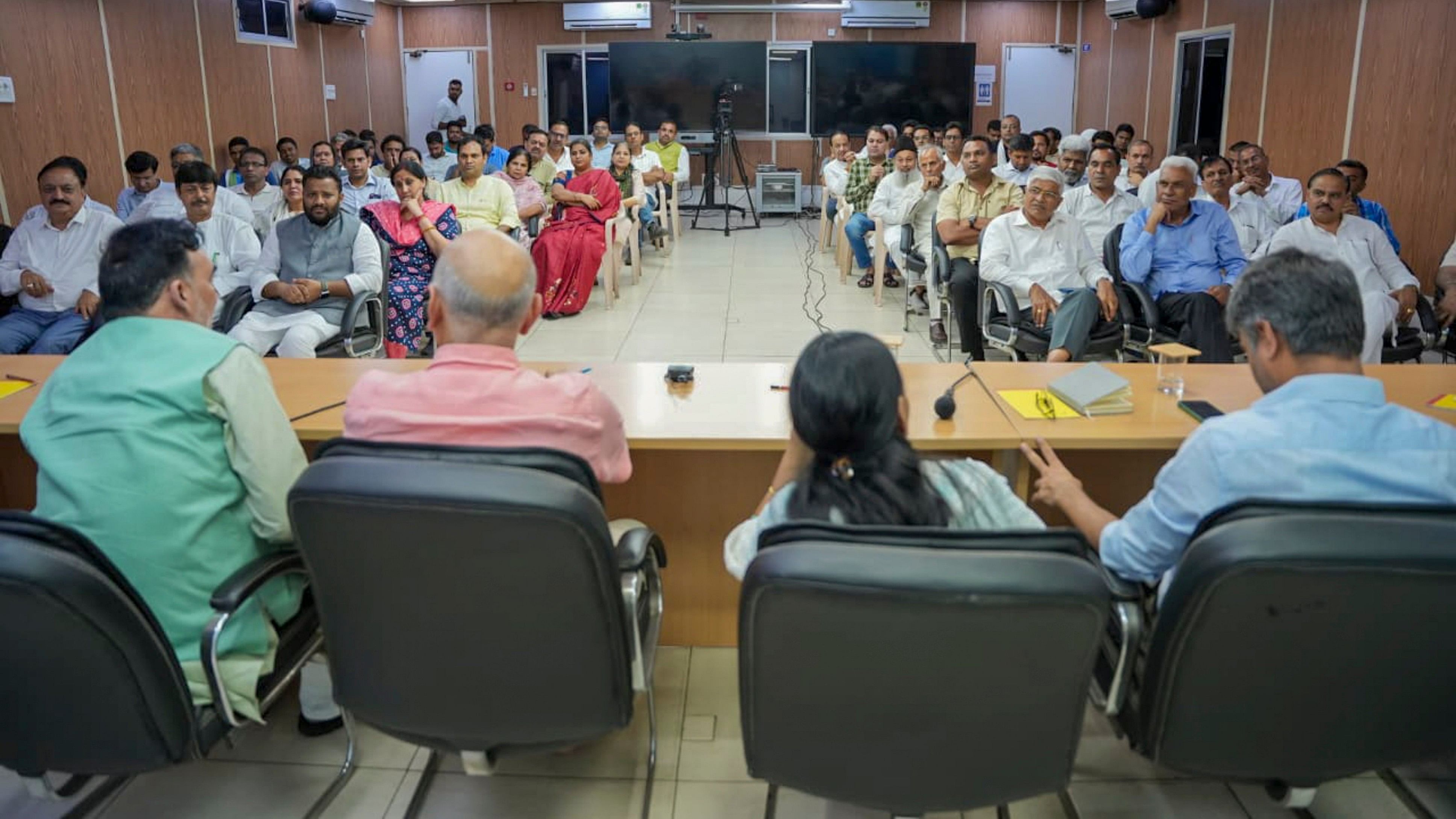 <div class="paragraphs"><p>Senior AAP leader Manish Sisodia with Sunita Kejriwal, wife of Delhi Chief Minister Arvind Kejriwal, during a meeting with all AAP MLAs to formulate a political strategy ahead of the Delhi Assembly elections, in New Delhi, Monday, Aug. 12, 2024. </p></div>