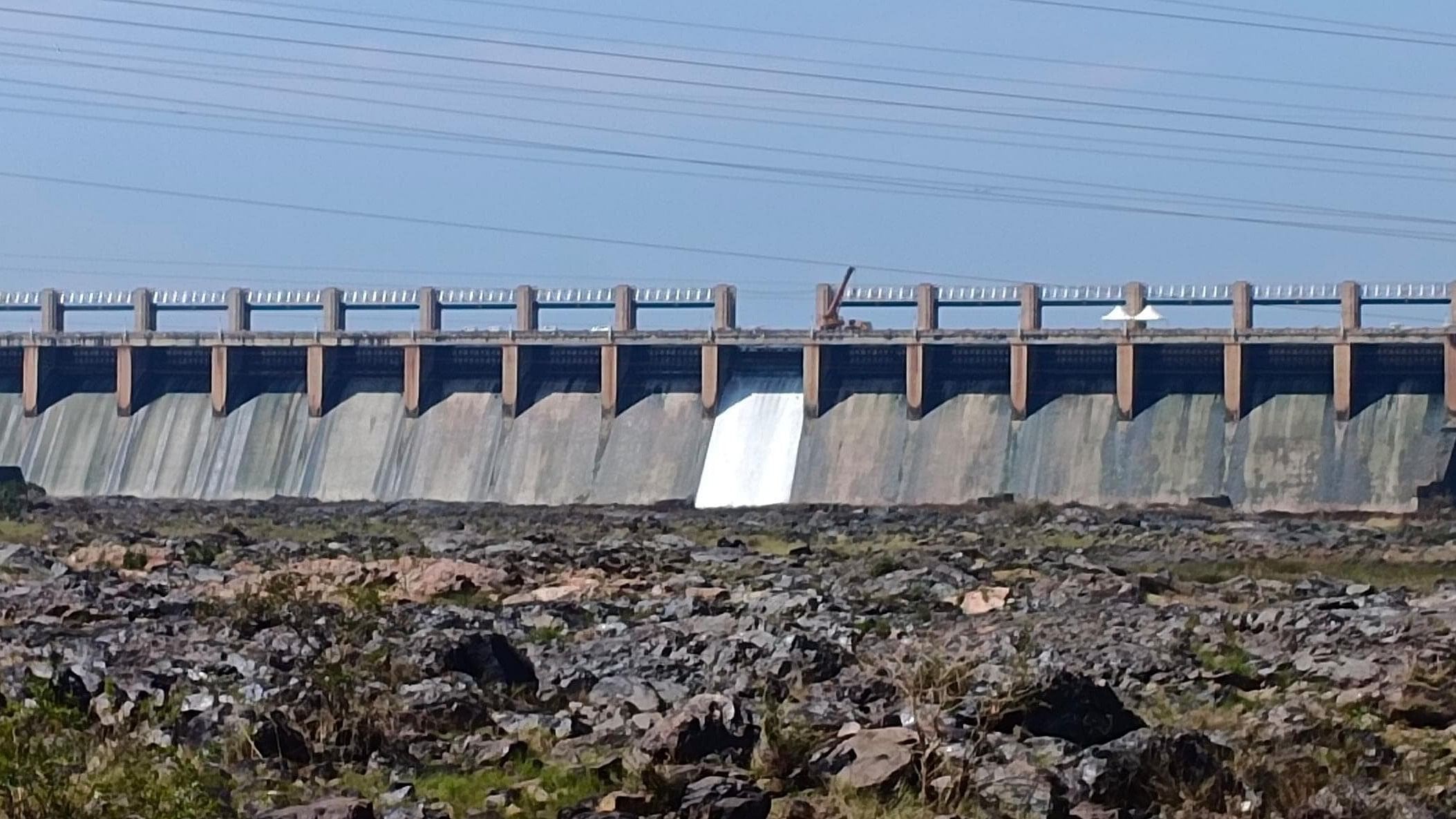 <div class="paragraphs"><p>Water trickling down the temporary gate (stop log) installed in place of crest gate 19 of Tungabhadra dam, on Sunday. </p></div>