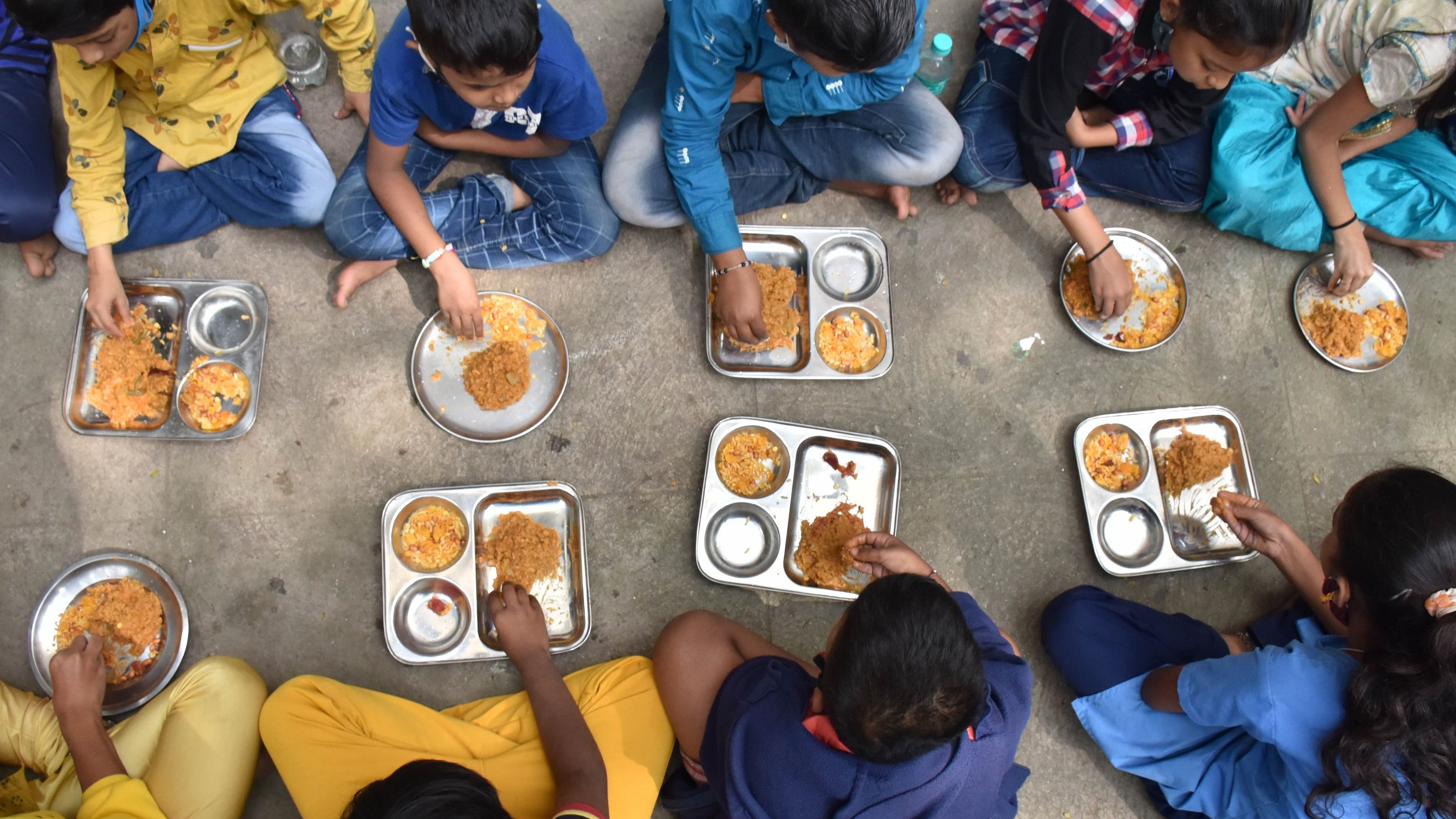 <div class="paragraphs"><p>Representative image showing children having mid day meals.</p></div>