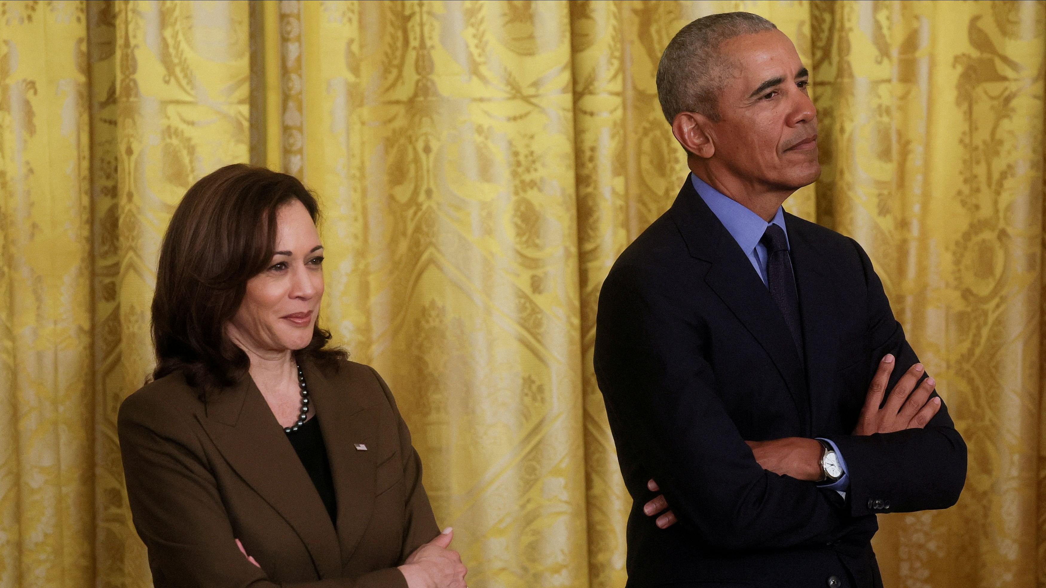 <div class="paragraphs"><p> US Vice President Kamala Harris stands with former President Barack Obama.</p></div>