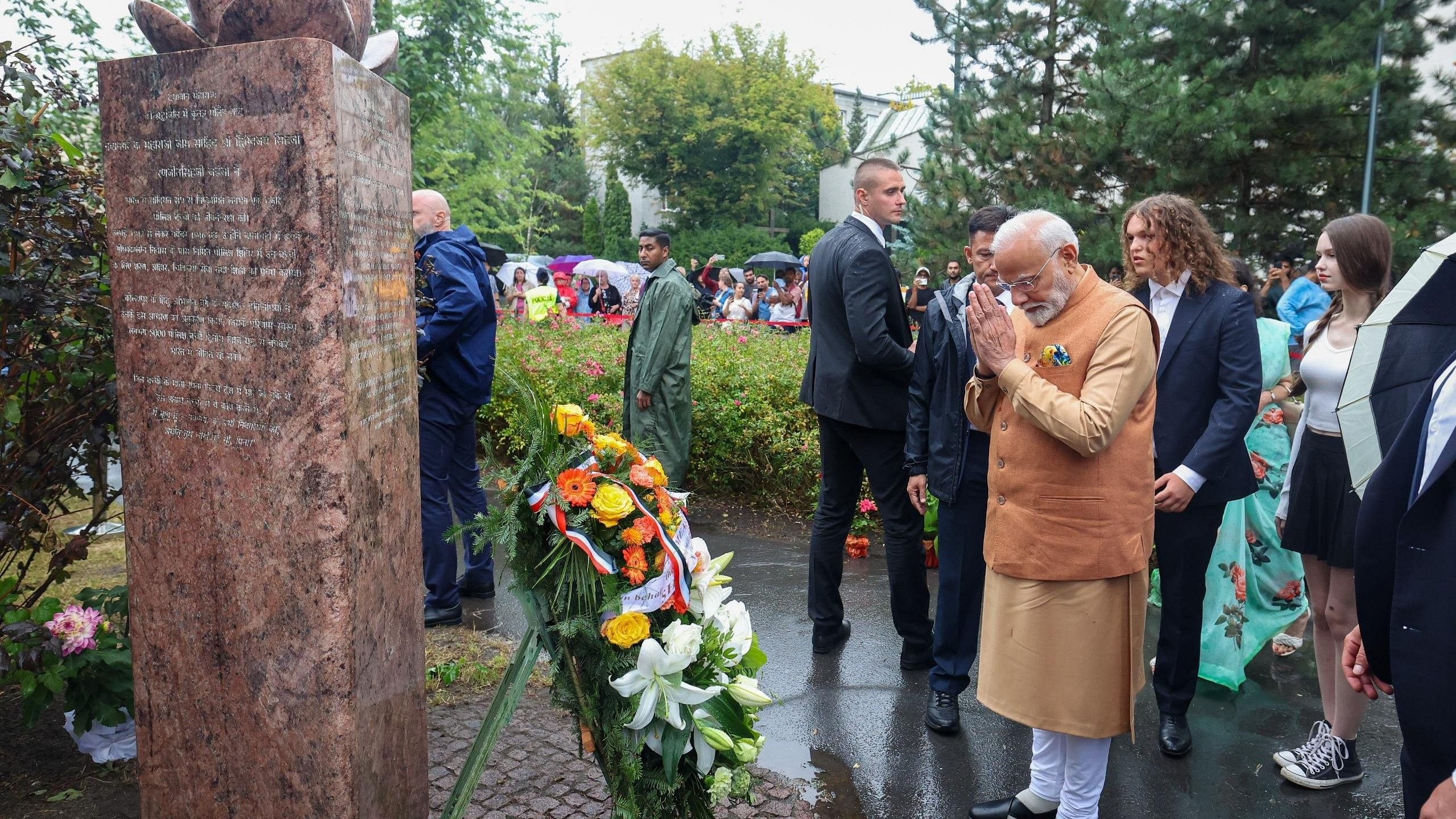 <div class="paragraphs"><p>PM Modi paying tribute at The Dobry Maharaja Memorial in Warsaw, Poland.</p></div>