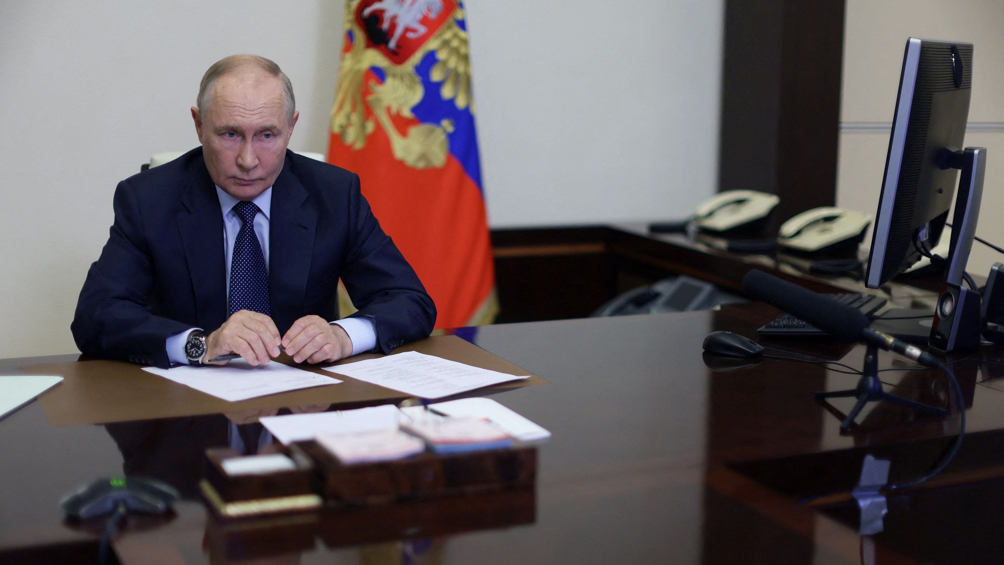 <div class="paragraphs"><p>Russian President Vladimir Putin chairs a meeting on situation in Belgorod, Kursk and Bryansk regions following an incursion of Ukrainian troops in the course of Russia-Ukraine conflict, via video link at the Novo-Ogaryovo state residence outside Moscow, Russia August 22, 2024. </p></div>