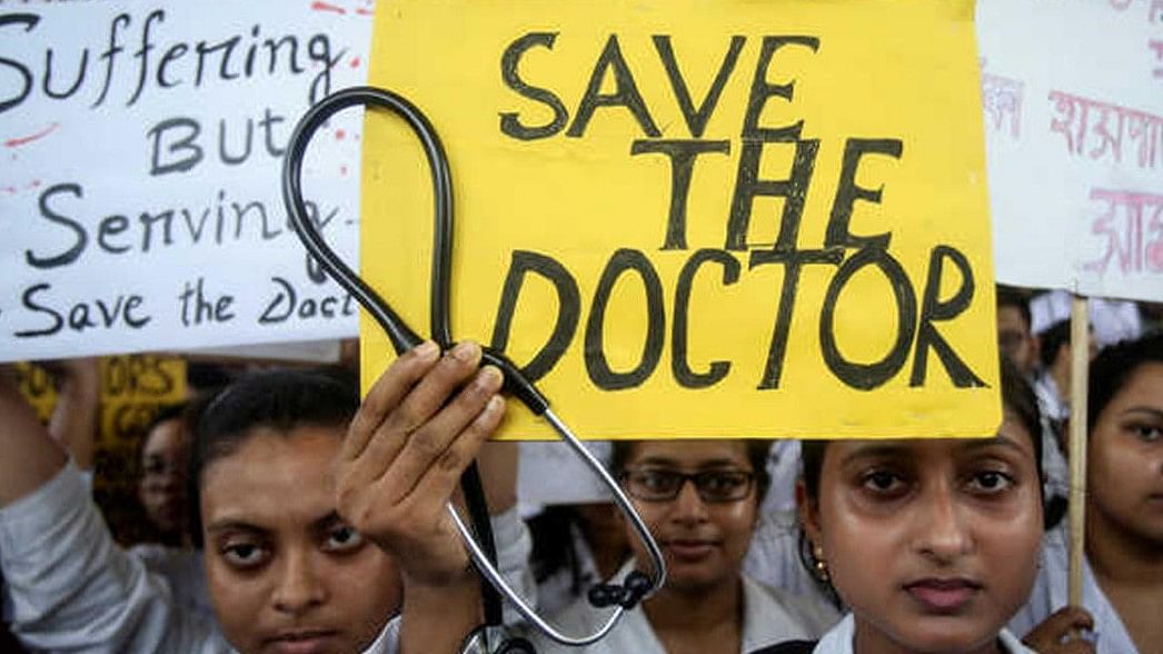 <div class="paragraphs"><p>Doctors protest in Kolkata</p></div>