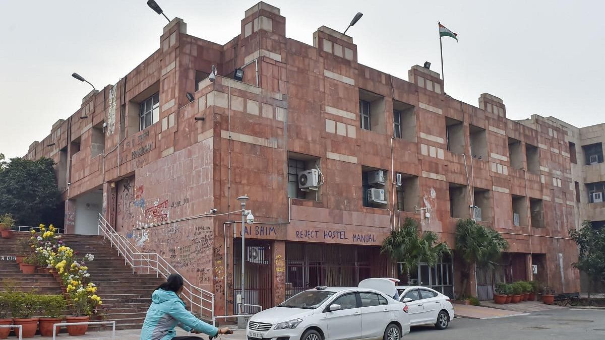 <div class="paragraphs"><p>The admin block of JNU Campus in New Delhi.</p></div>