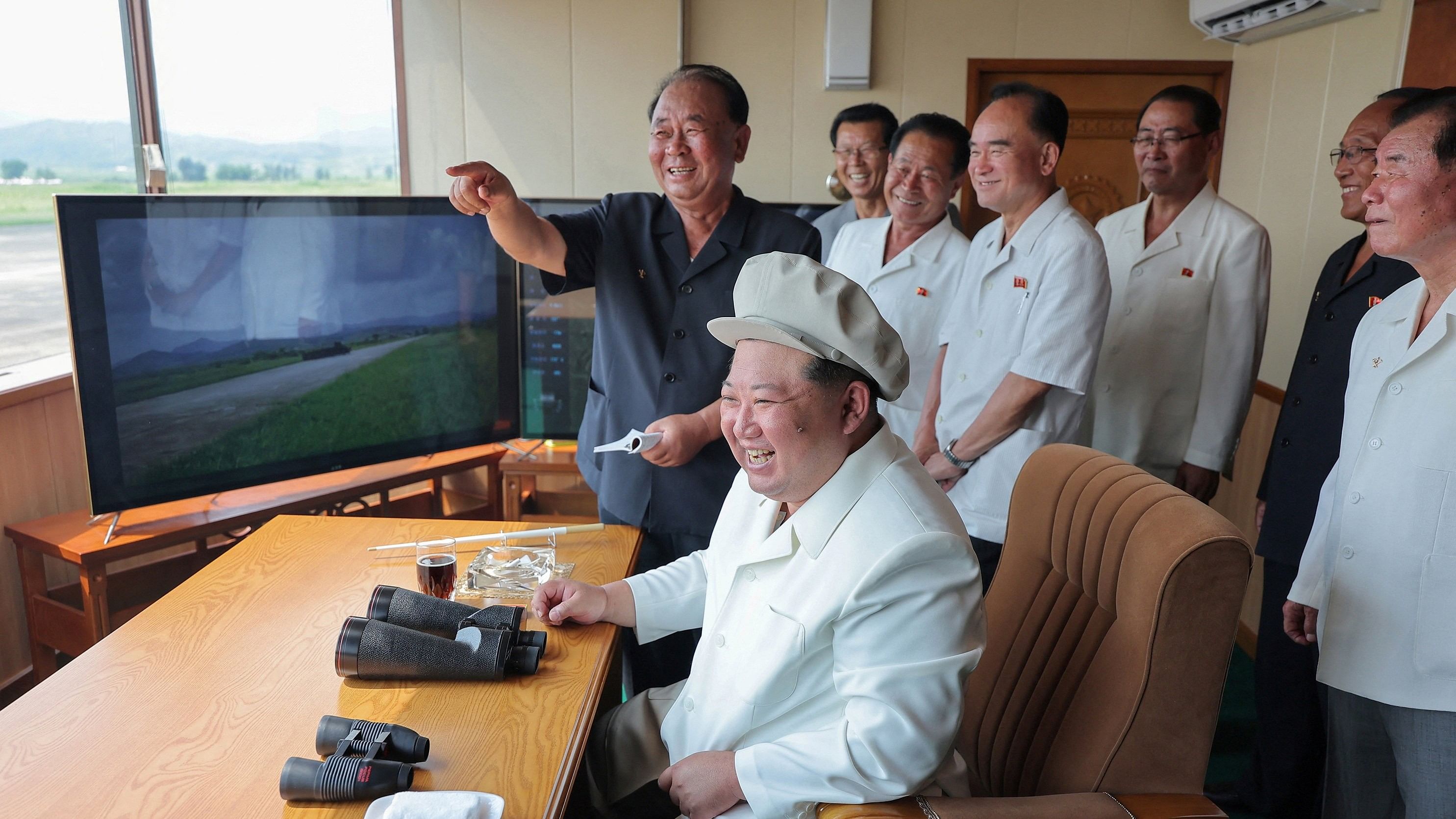 <div class="paragraphs"><p>North Korean leader Kim Jong Un oversees a performance test of drones during a visit to the Drone Institute of North Korea's Academy of Defence Sciences at an undisclosed location in North Korea.</p></div>