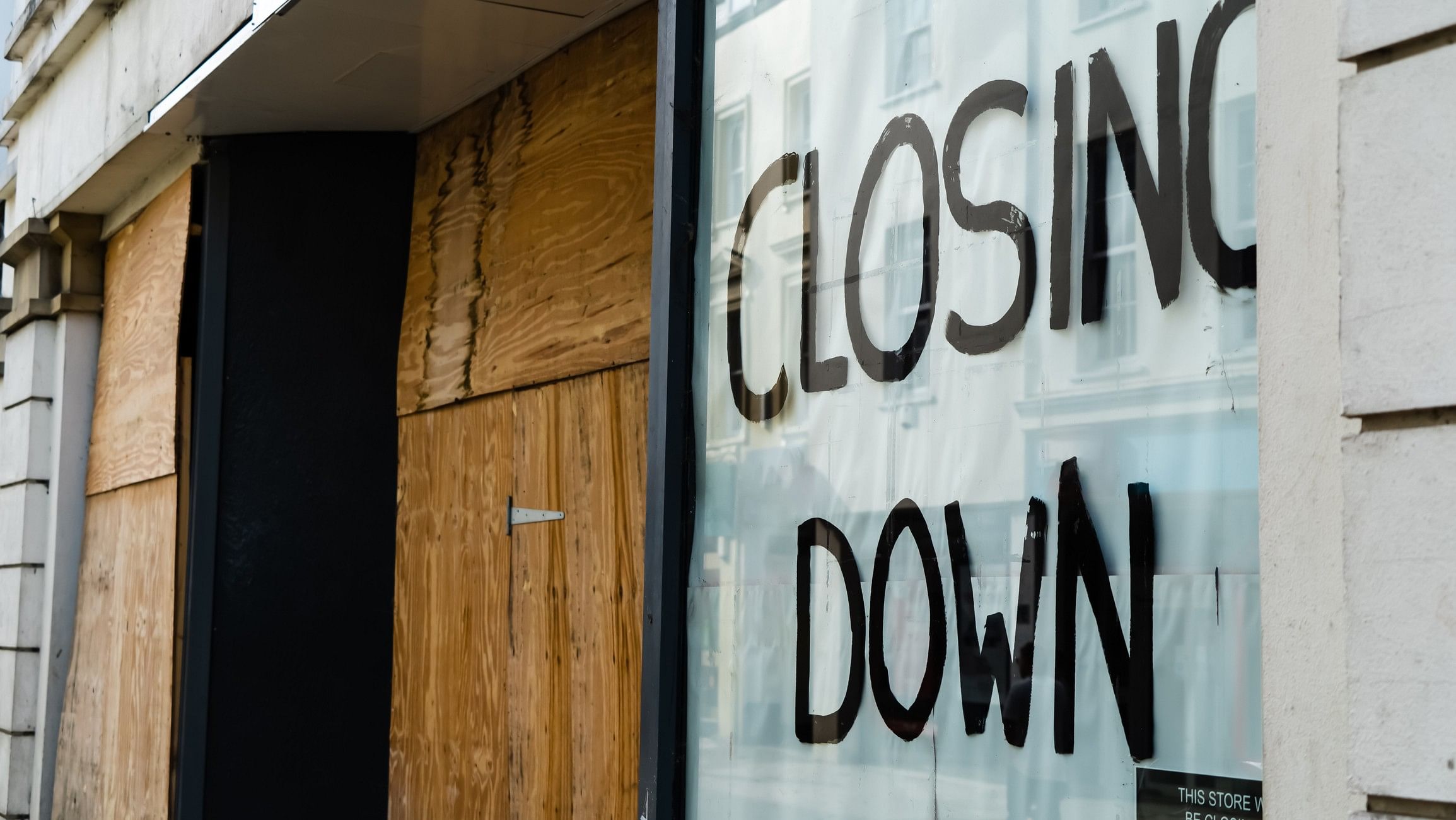 <div class="paragraphs"><p>Representative image of a shop shut down.</p></div>