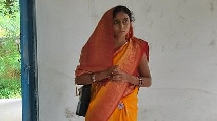 <div class="paragraphs"><p>Shraddha Singh, the sarpanch of Akouna village panchayat who alleged that&nbsp;she was not allowed to hoist the tricolour and also not given a chair to sit during a gram sabha.</p></div>