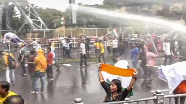 <div class="paragraphs"><p>A water cannon being used by security personnel to disperse agitators during the 'Nabanna Abhijan' rally called by Paschim Banga Chhatra Samaj, a students' organisation, to protest against the alleged sexual assault and murder of a trainee doctor, on Tuesday, August 27, 2024. </p></div>