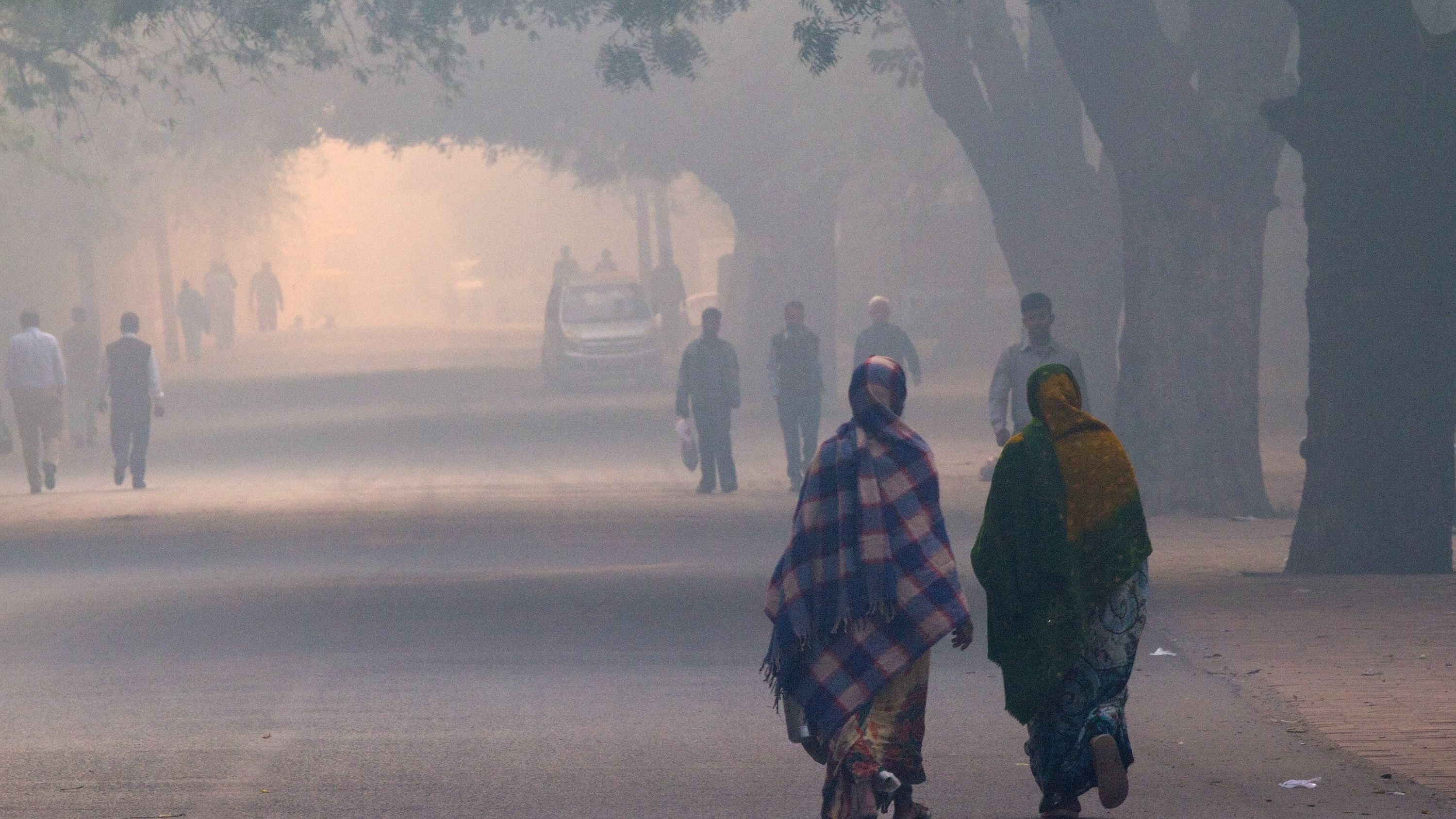 <div class="paragraphs"><p>(For representation) A thick blanket of smog can be seen in this picture from Delhi.</p></div>