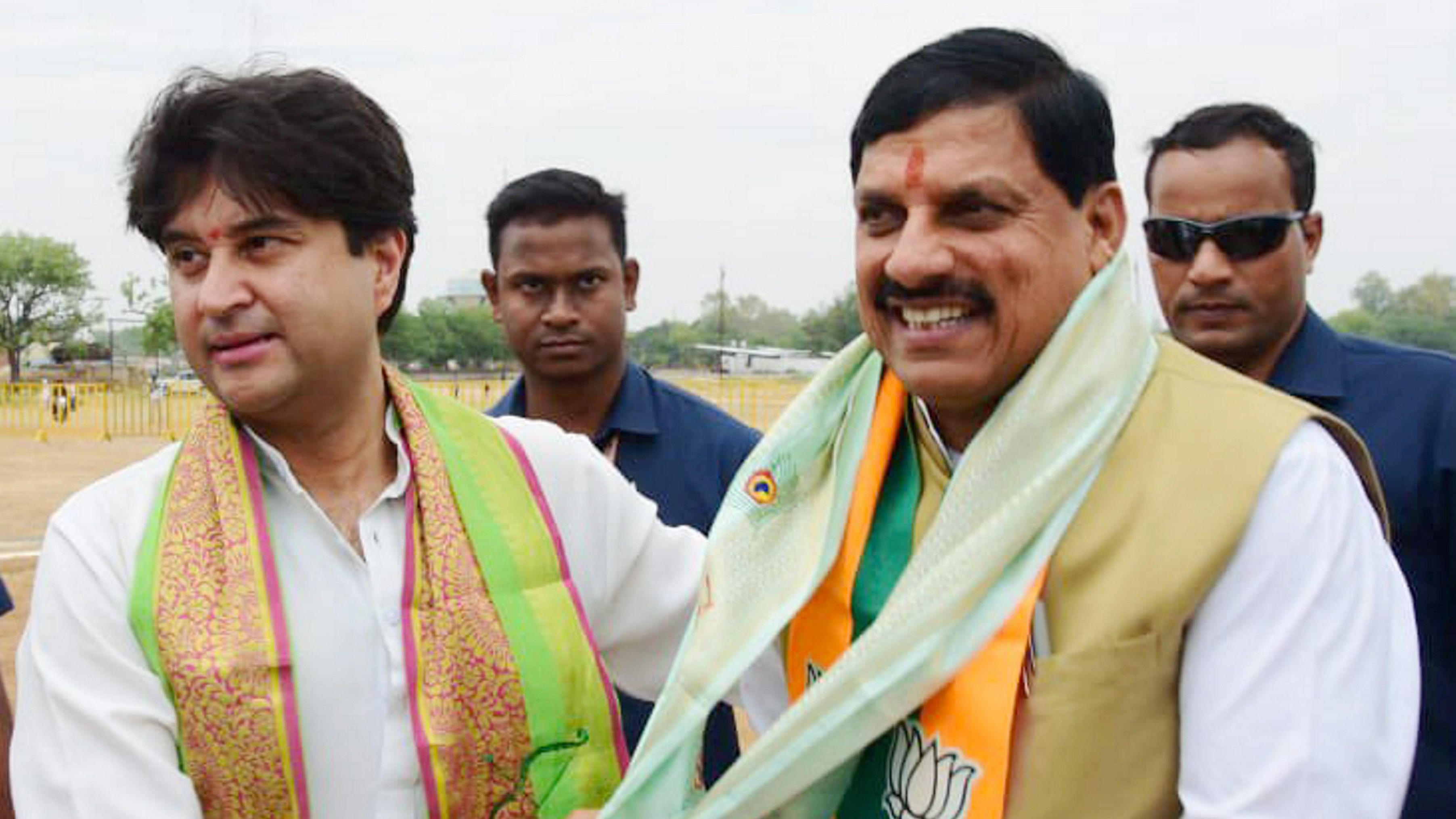 <div class="paragraphs"><p>Union Minister and BJP leader Jyotiraditya Scindia welcomes Madhya Pradesh Chief Minister Dr Mohan Yadav during his visit, in Gwalior, Monday, April 15, 2024. </p></div>