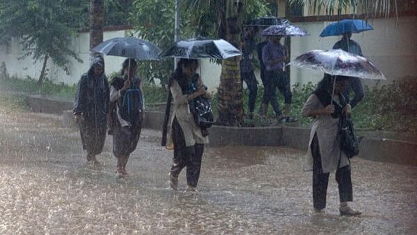 <div class="paragraphs"><p>File photo of rains in Bhubaneswar, Odisha.</p></div>