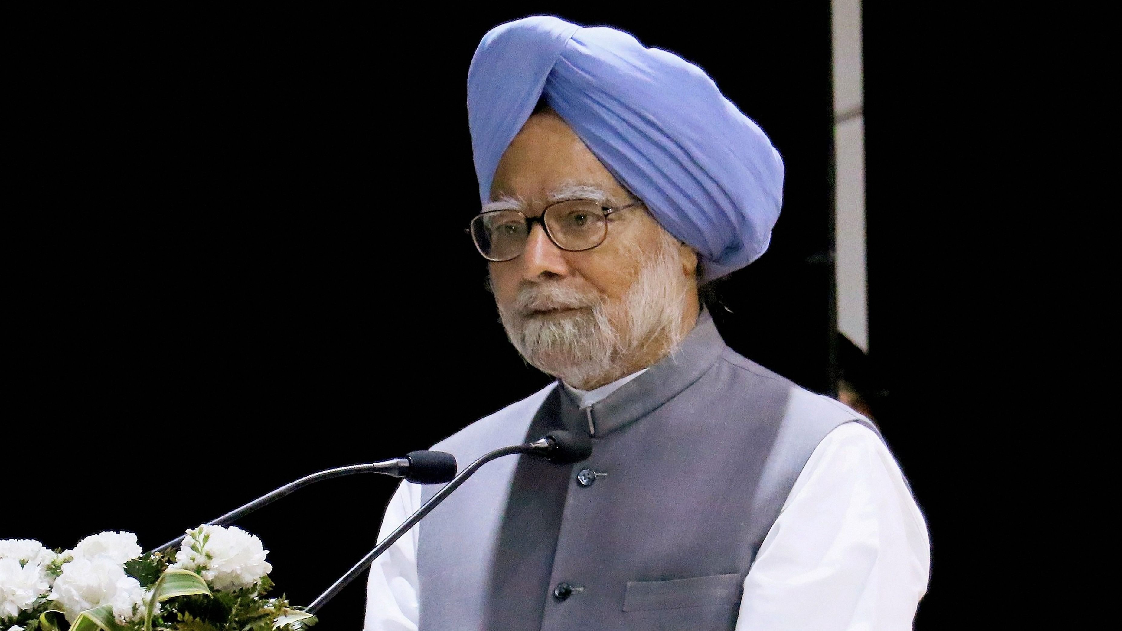 <div class="paragraphs"><p>Former prime minister Manmohan Singh</p></div>