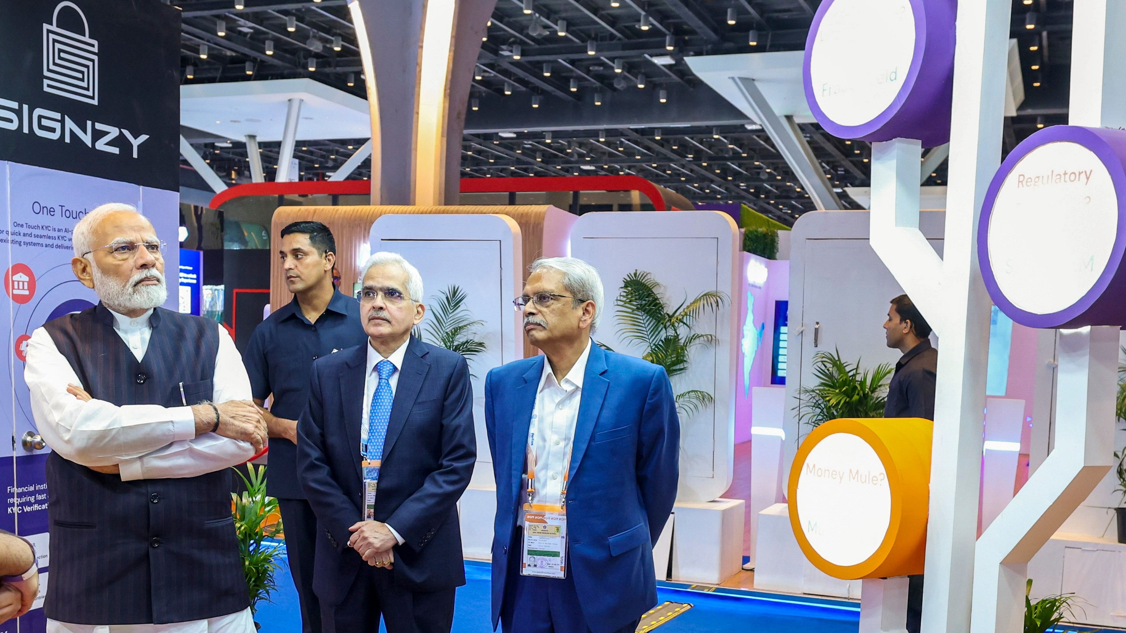 <div class="paragraphs"><p>Prime Minister Narendra Modi with RBI Governor Shaktikanta Das and others during a visit to an exhibition at the Global FinTech Fest 2024, in Mumbai, Friday, Aug 30, 2024.</p></div>