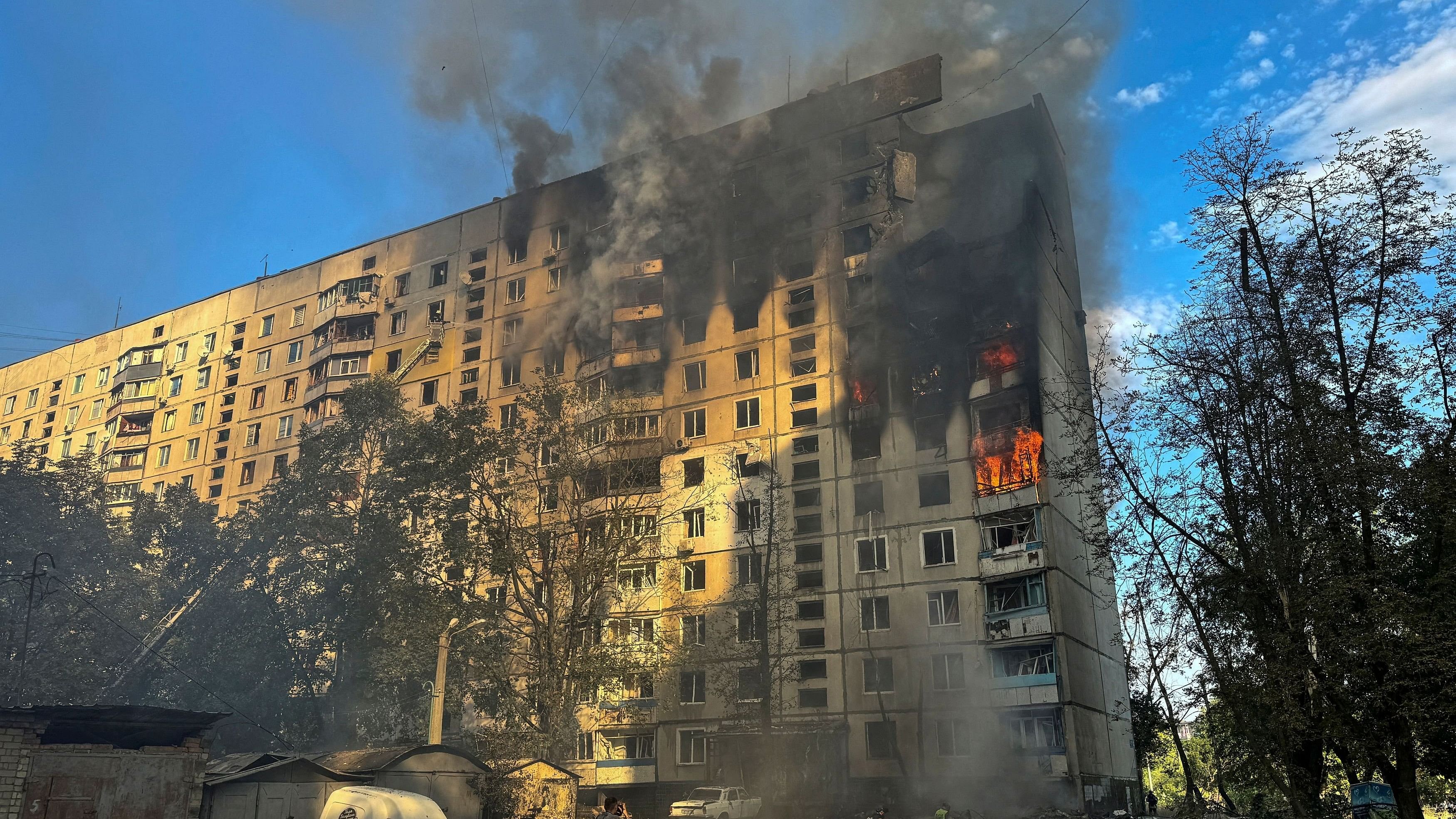 <div class="paragraphs"><p>A general view shows an apartment building hit by Russian air strike, amid Russia's attack on Ukraine, in Kharkiv, Ukraine August 30, 2024. </p></div>