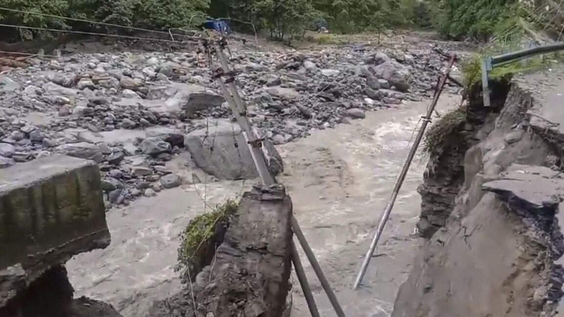 <div class="paragraphs"><p>An area affected due to the washing away of a 20-25 metre footpath near Bhimbali Chowki following heavy rains at Kedarnath, in Rudraprayag district, Thursday, August 1, 2024.</p></div>