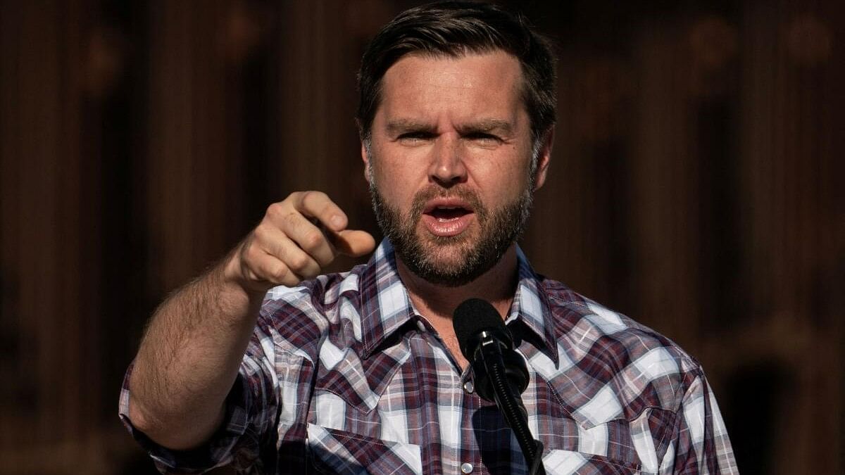 <div class="paragraphs"><p>Republican Vice Presidential nominee JD Vance delivers remarks during his border visit event in Hereford, Arizona, US August 1, 2024.</p></div>