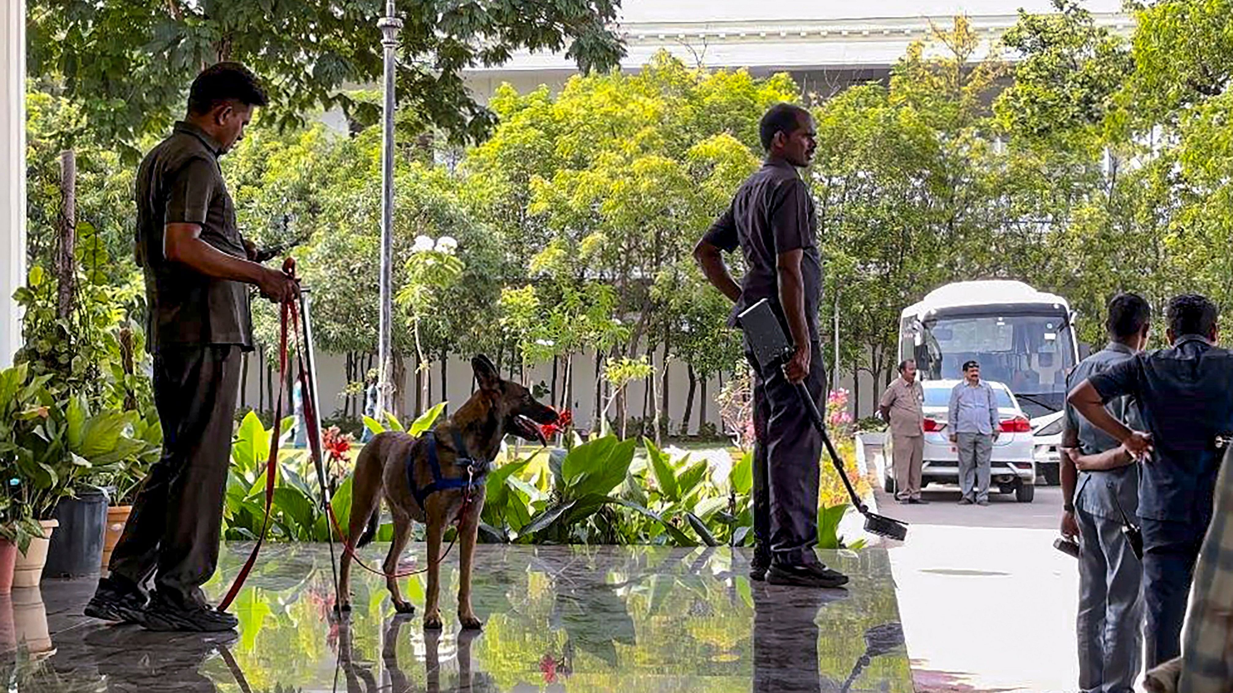 <div class="paragraphs"><p>Representative image showing security personnel with a guard dog.</p></div>