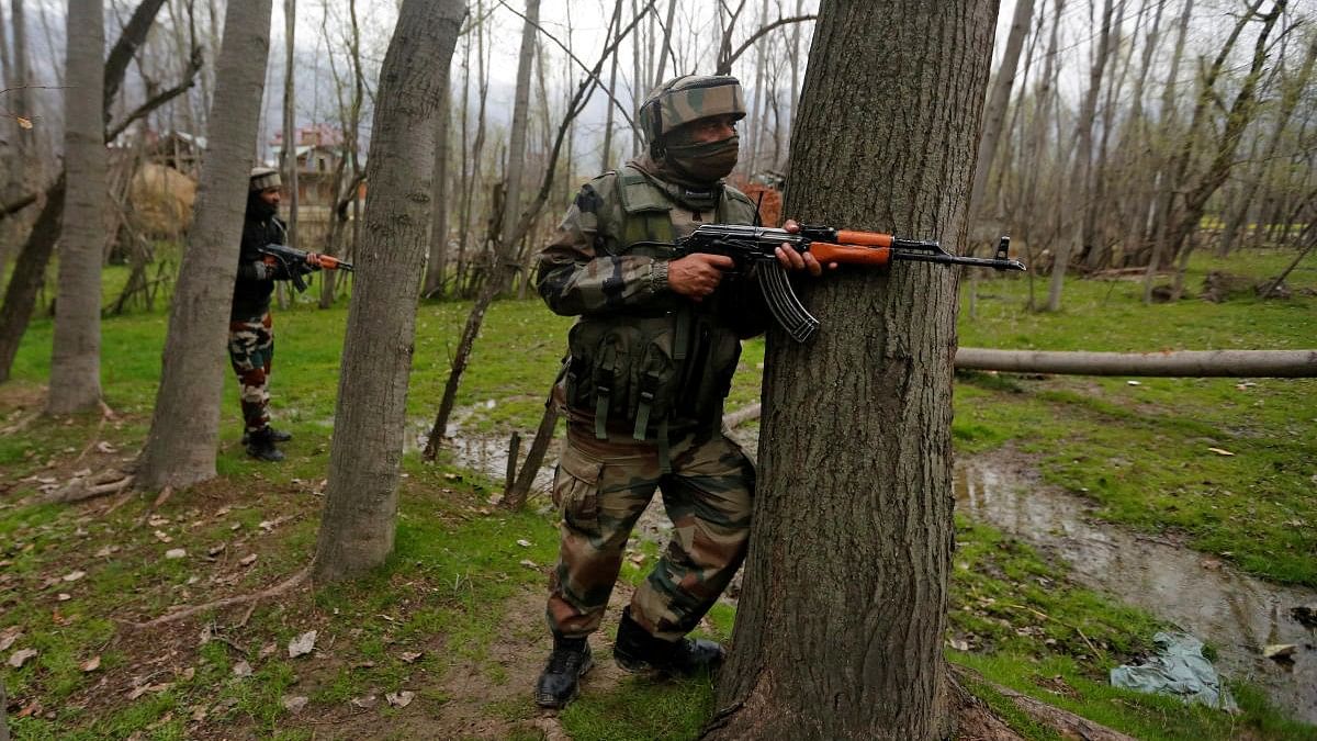 <div class="paragraphs"><p>An Indian Army personnel stands guard in Jammu. (Representative image)</p></div>