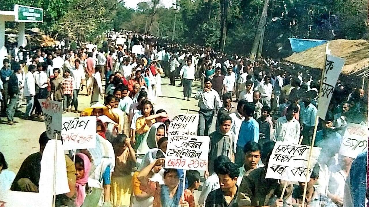 <div class="paragraphs"><p>A photo showing protests in Assam in the aftermath of the 1994 fake encounter.</p></div>