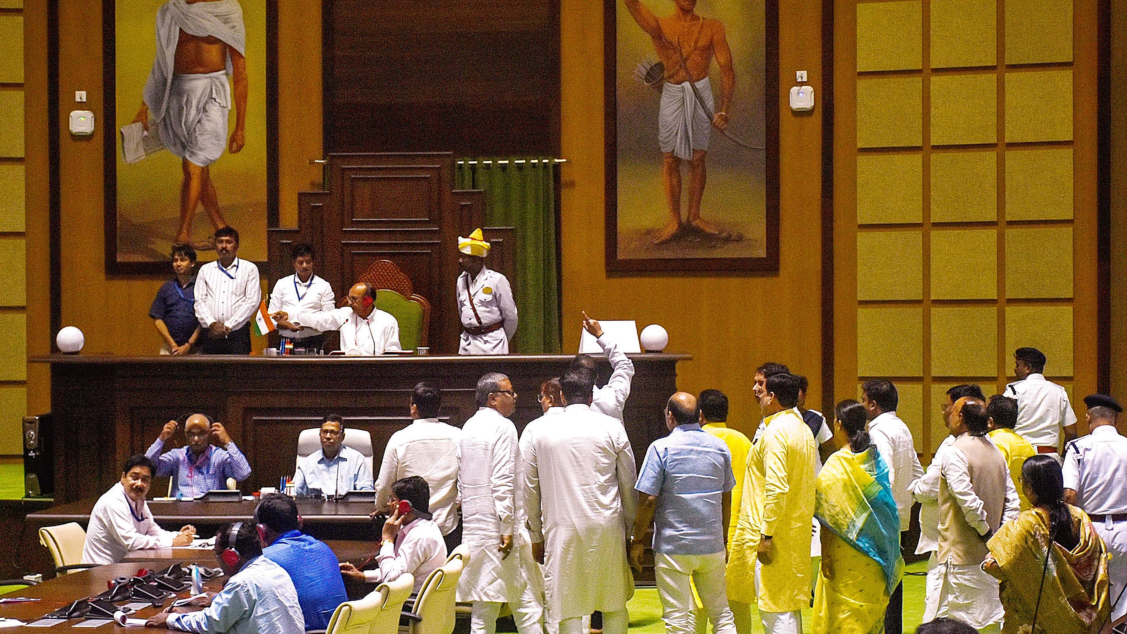 <div class="paragraphs"><p>[File Photo] Ranchi: BJP MLAs walk out of the Assembly during a special session for Jharkhand Chief Minister Hemant Soren government's floor test, in Ranchi, Monday, July 8, 2024.  </p></div>