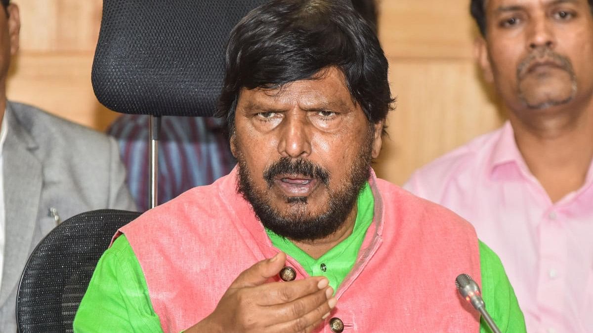 <div class="paragraphs"><p>Ramdas Athawale</p></div>