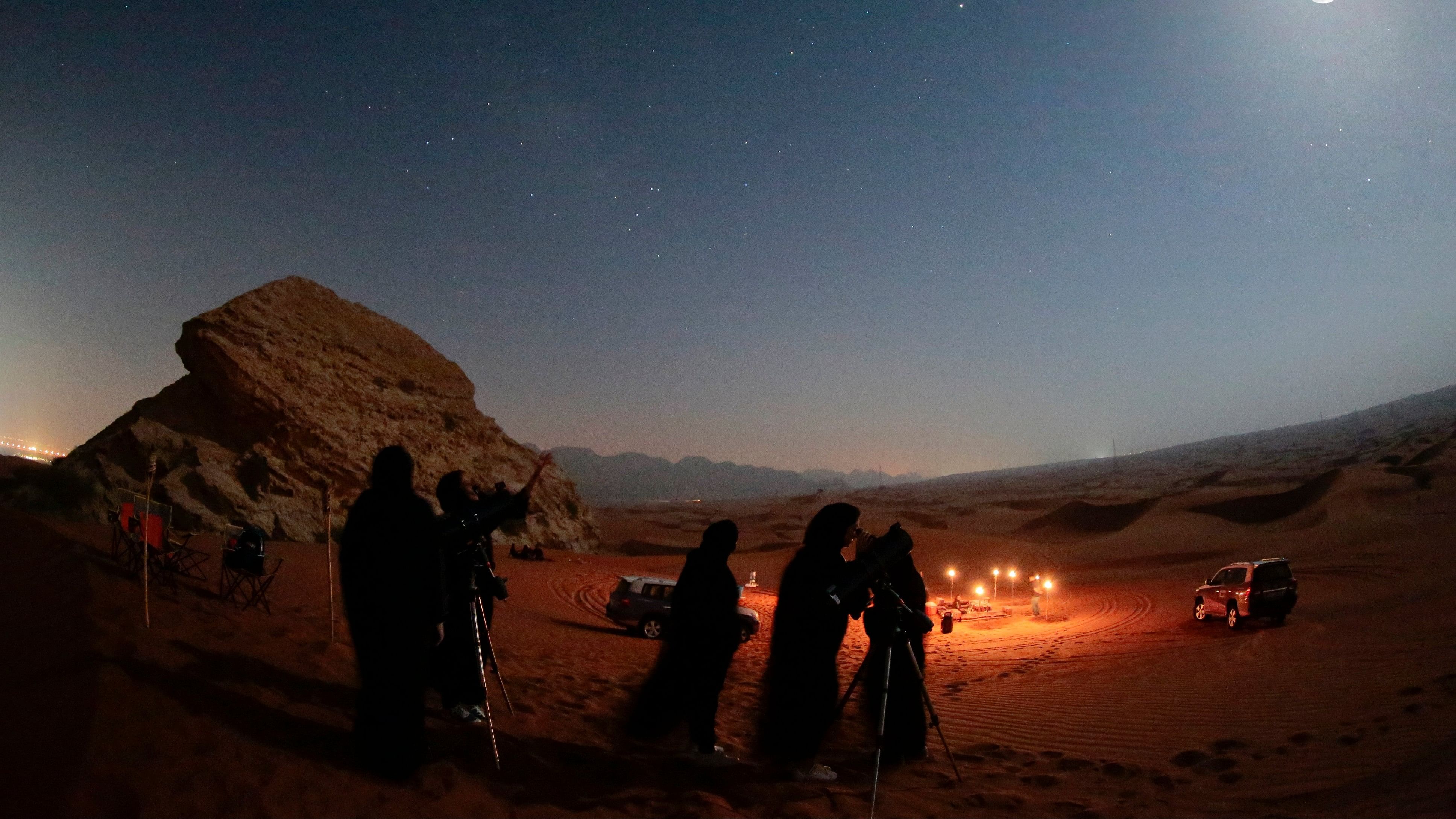 <div class="paragraphs"><p>With minimal light pollution, reduced cloud cover and atmospheric turbulence, the night sky in Mleiha Desert makes for an ideal canvas for stargazing and studying the constellation. </p></div>