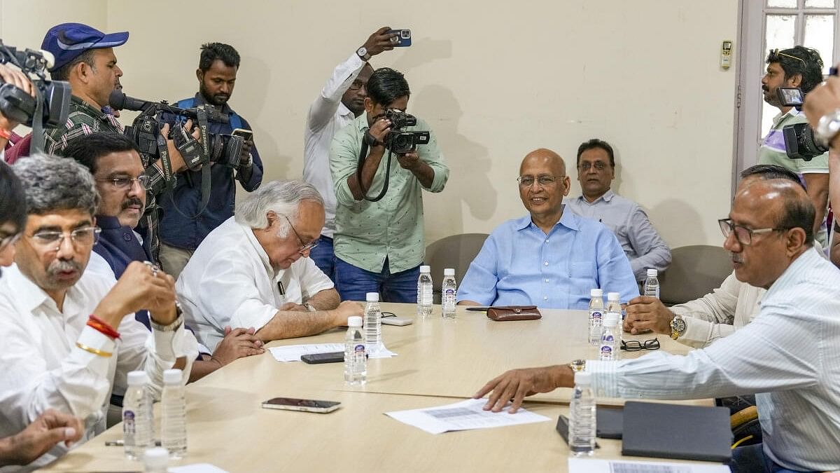 <div class="paragraphs"><p>Congress leader Abhishek Manu Singhvi chairs a meeting of the legal department of Congress, in New Delhi, Sunday, Sept. 1, 2024.</p></div>