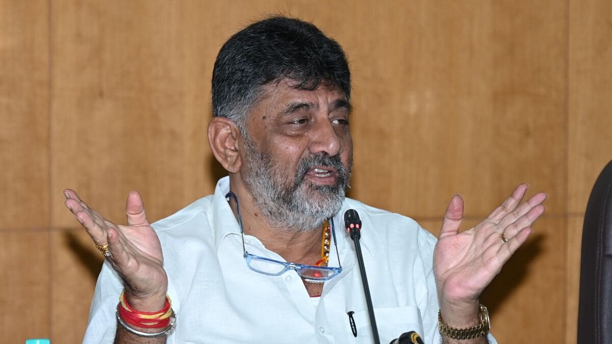 <div class="paragraphs"><p>D K Shivakumar address the media regarding Yettinahole project, TB Dam, potholes at Committee Room, Vidhana Soudha in Bengaluru on Monday on 02nd September 2024. </p></div>