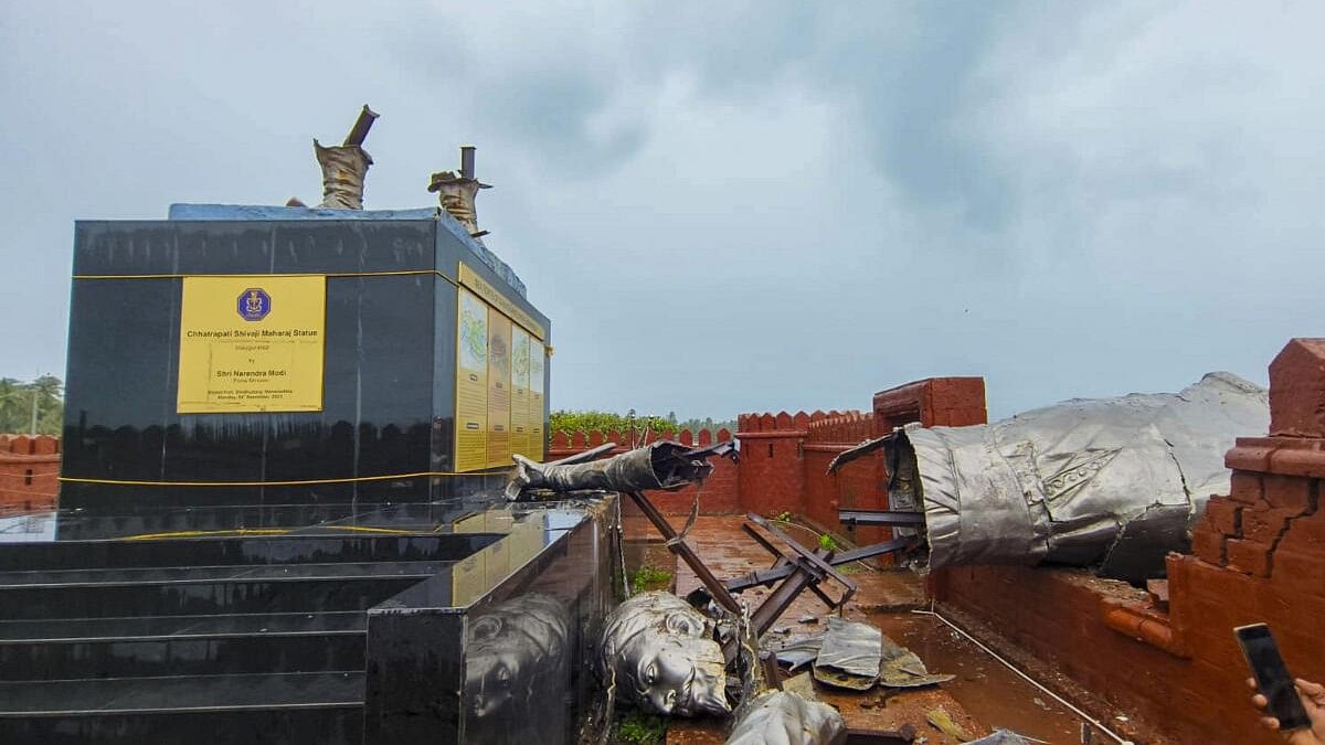 <div class="paragraphs"><p>The statue of Chhatrapati Shivaji Maharaj, which collapsed in Malvan recently.&nbsp;</p></div>