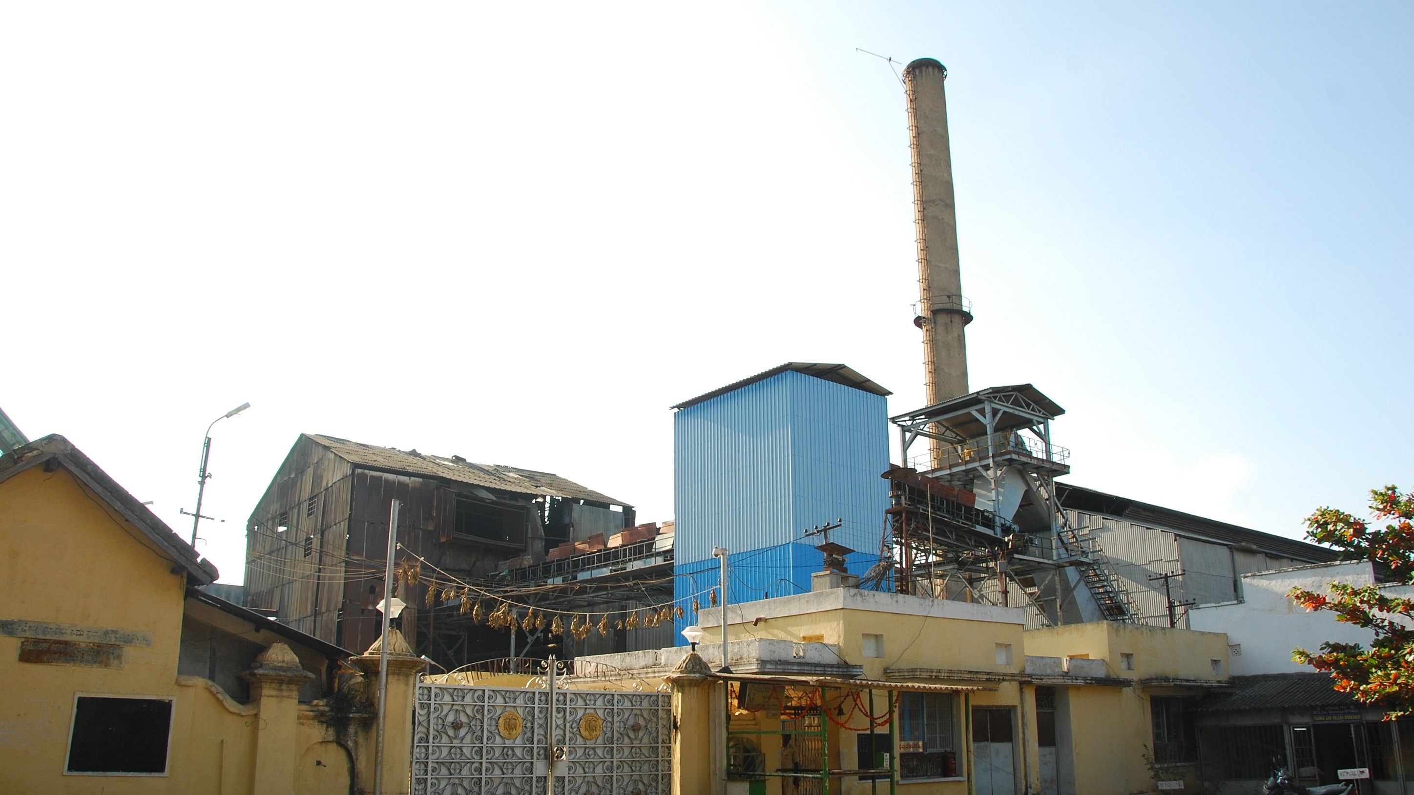 <div class="paragraphs"><p>Representative image of a sugar factory.</p></div>