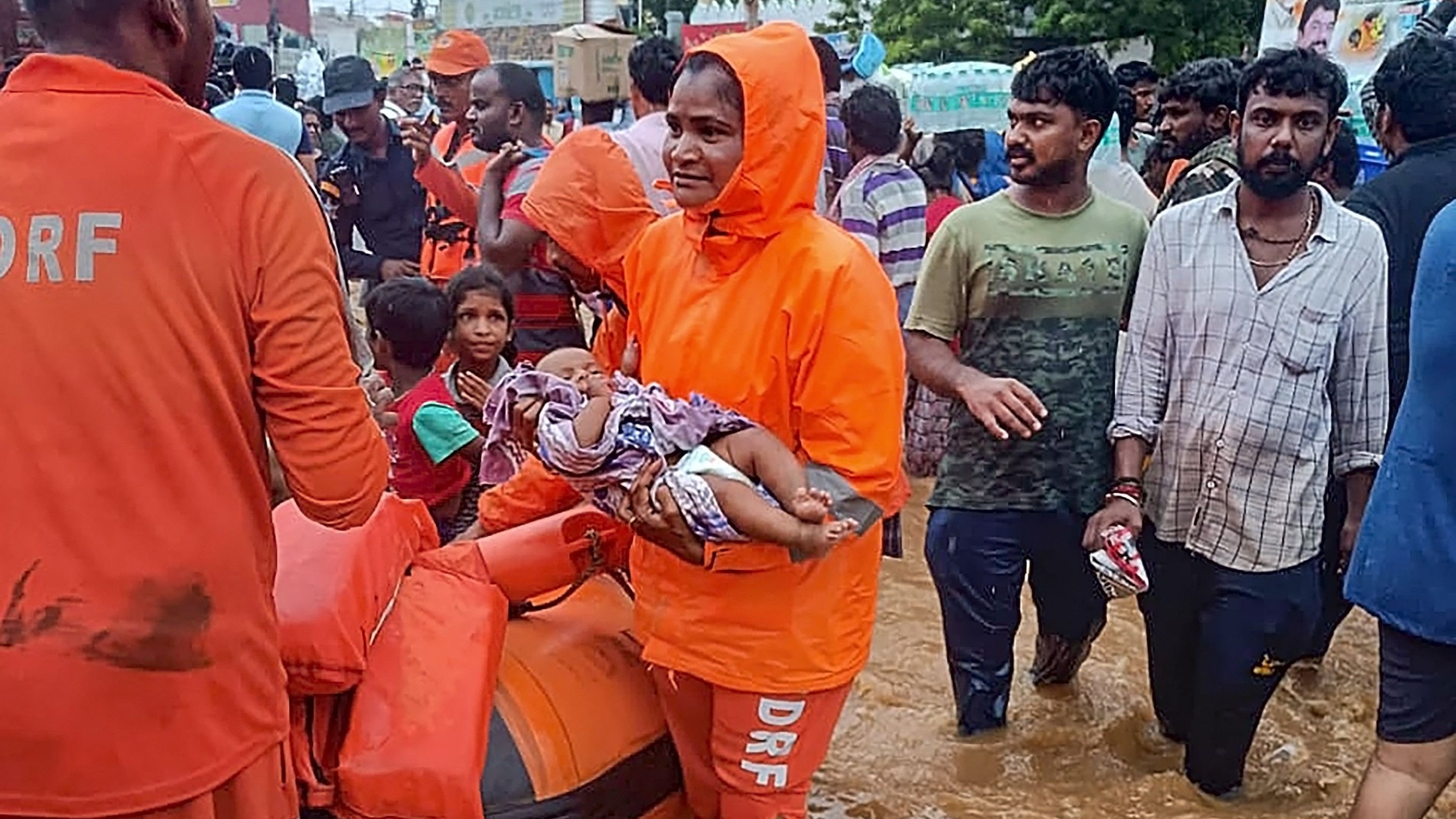 <div class="paragraphs"><p> NDRF teams rescue children from a flood affected area in Andhra Pradesh on September 4, 2024.</p></div>