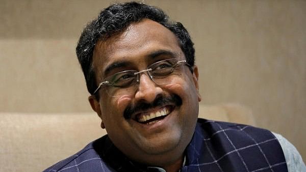 <div class="paragraphs"><p>BJP General Secretary Ram Madhav today said his party was holding consultations with all important stakeholders in Jammu and Kashmir for providing a stable government. </p></div>