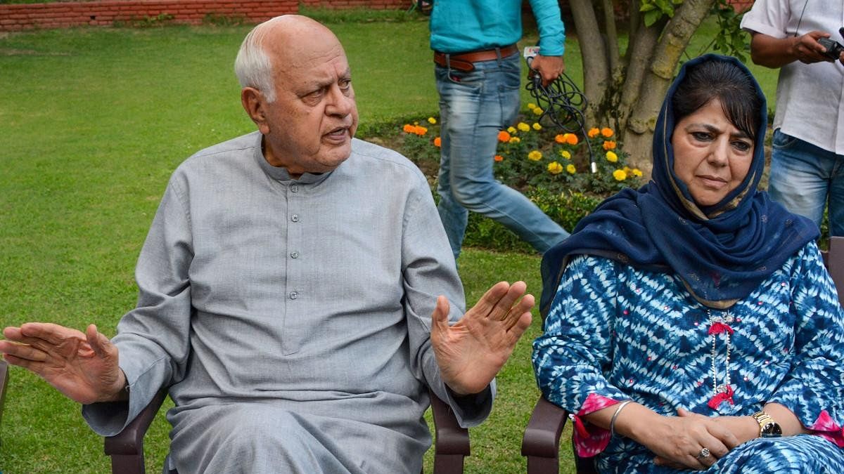 <div class="paragraphs"><p>National Conference (NC) president Farooq Abdullah and PDP president Mehbooba Mufti.</p></div>