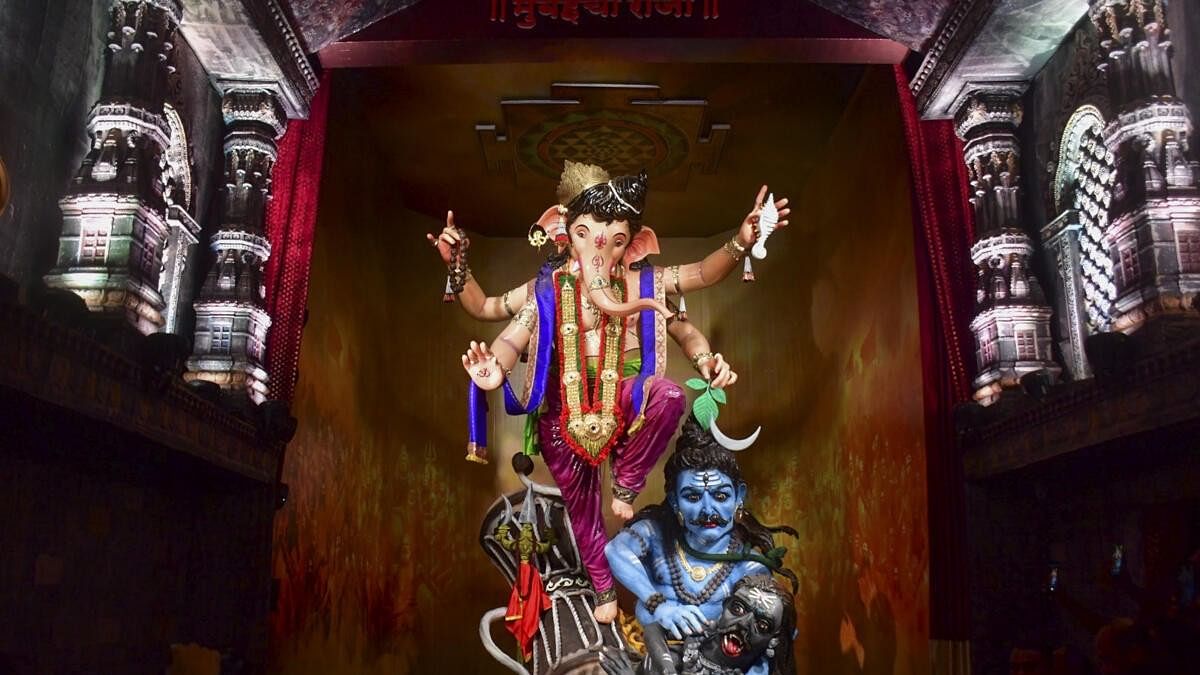 <div class="paragraphs"><p>Ganesh Galli Mumbaicha Raja (Lord Ganesha) idol is unveiled at Lalbaug, in Mumbai.</p></div>