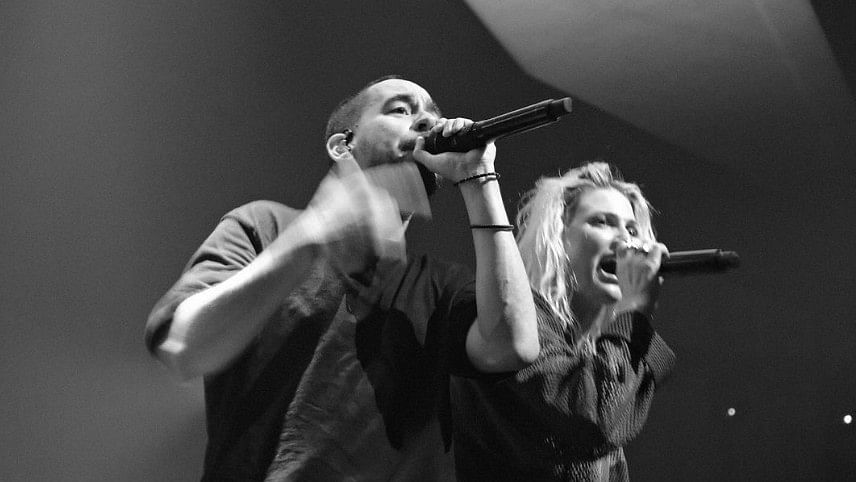 <div class="paragraphs"><p>Linkin Park's new vocalist Emily Armstrong (R) with long time band member Mike Shinoda (L).</p></div>