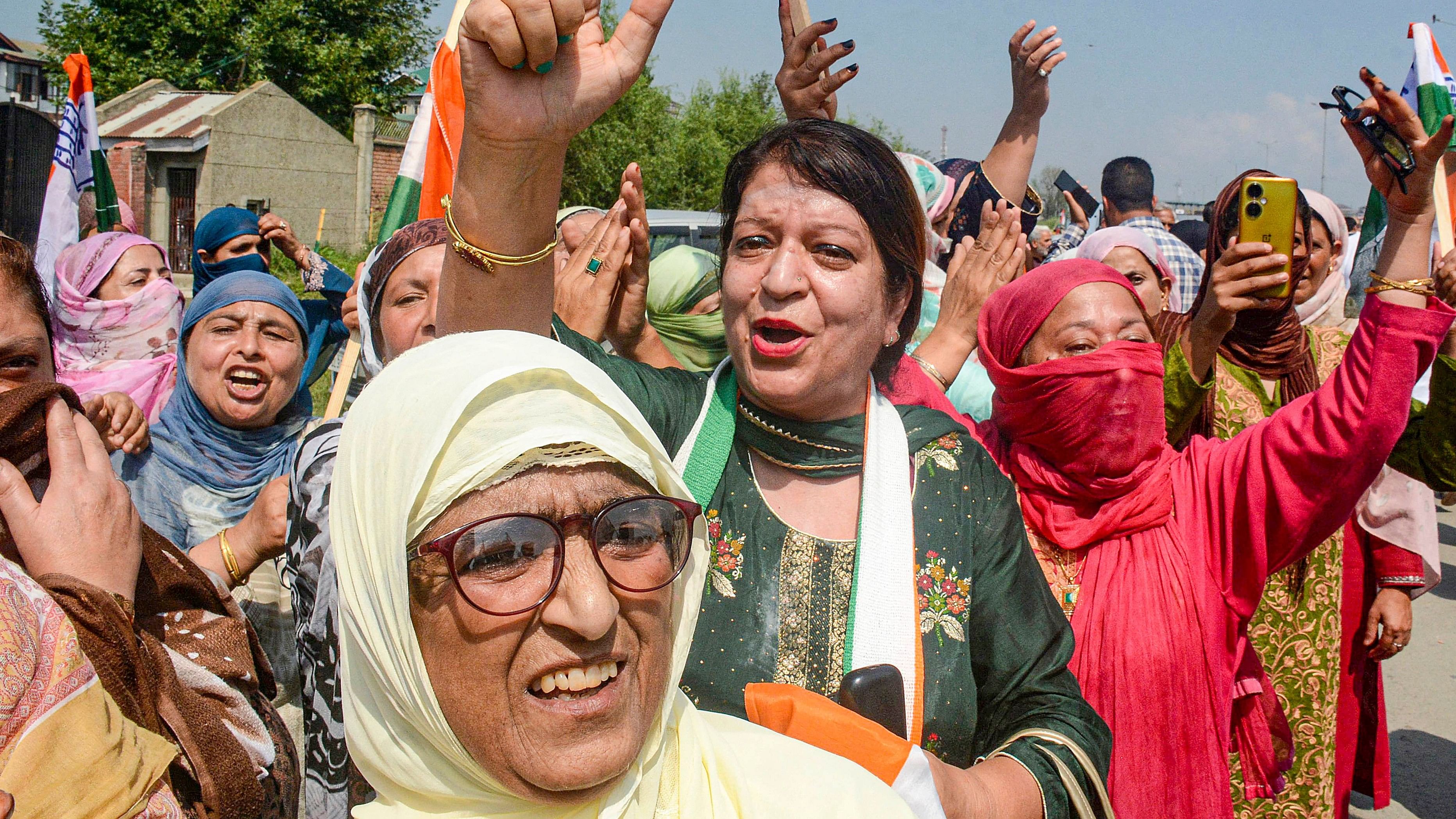 <div class="paragraphs"><p>Congress supporters during the nomination rally of National Conference- Congress alliance candidate for Central Shalteng constituency Tariq Hameed Karra ahead of the Jammu and Kashmir Assembly elections, in Srinagar, Thursday, Sept 5, 2024.</p></div>