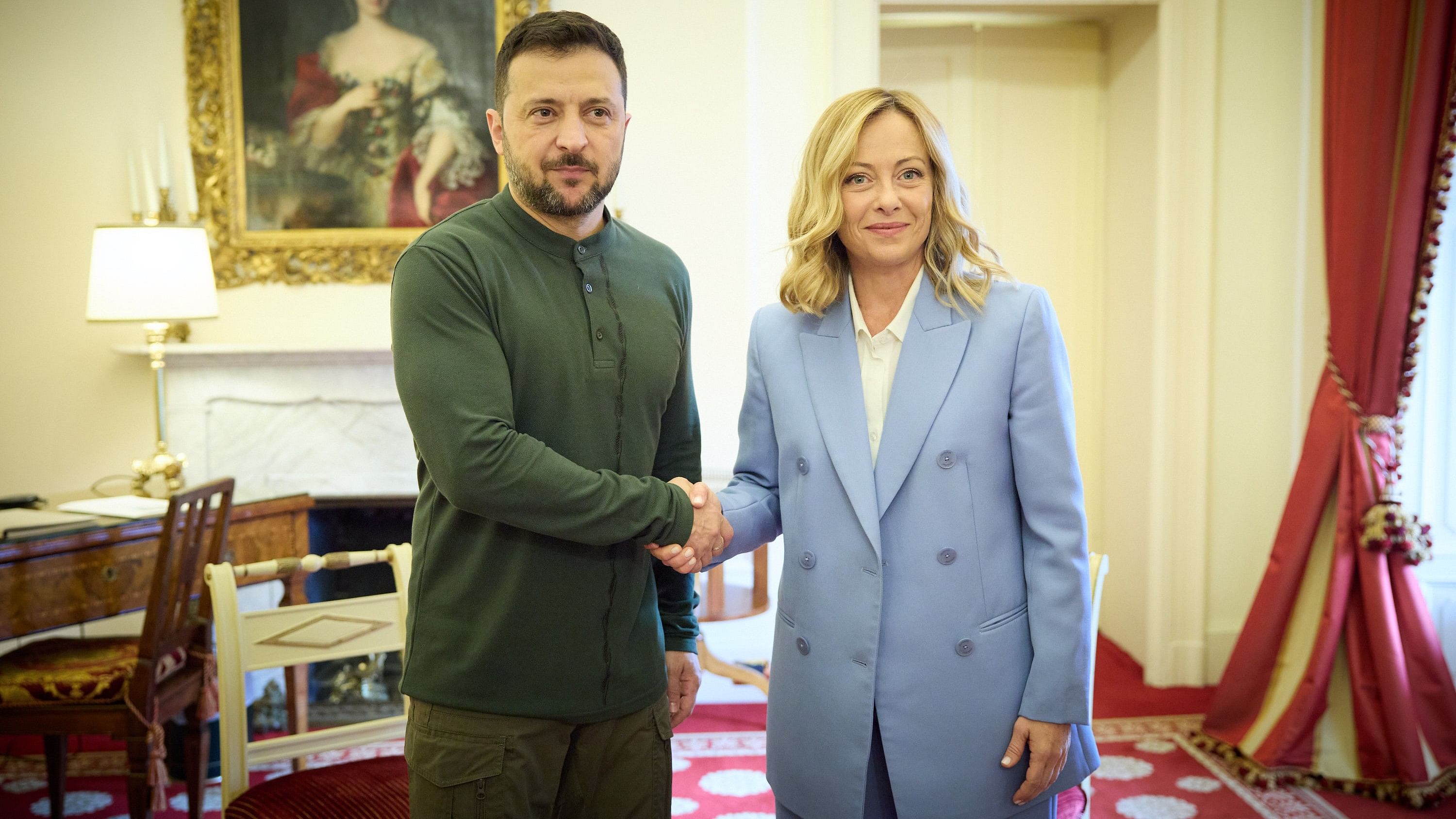 <div class="paragraphs"><p>Ukrainian President Volodymyr Zelenskyy (L) and&nbsp;Italy's Prime Minister Giorgia Meloni (R).</p></div>