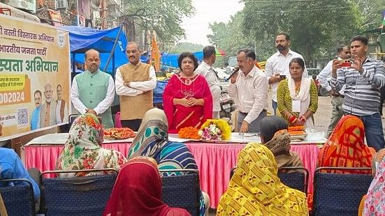 <div class="paragraphs"><p>Alka Gurjar, co-in-charge of Delhi BJP, taking part in the party's&nbsp;in the membership campaign in Delhi's Shastri Market, Vasant Vihar, under the slum&nbsp;expansion campaign.</p></div>