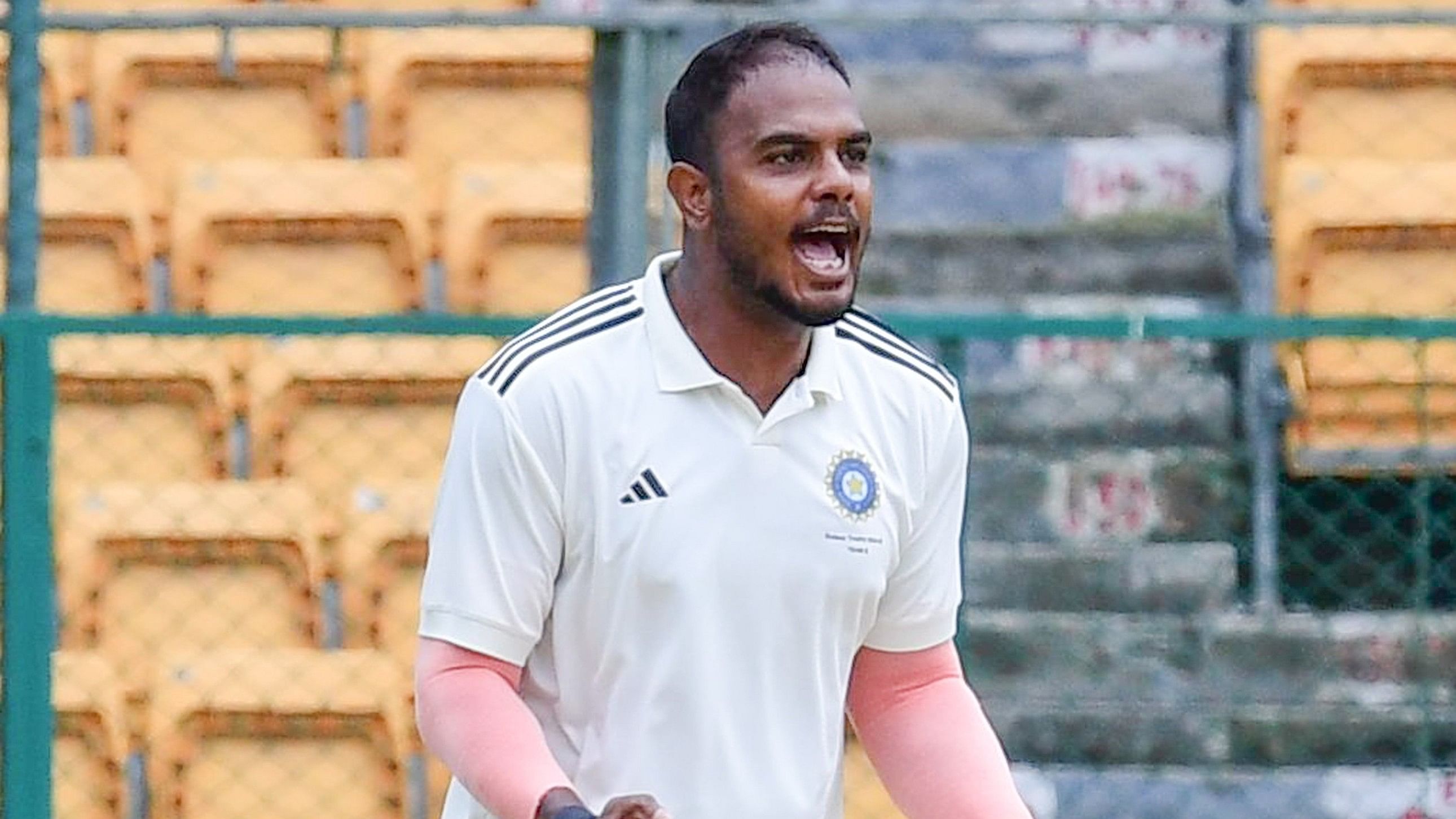 <div class="paragraphs"><p>India B's Yash Dayal celebrates after dismissing an India A batter on the final day of their Duleep Trophy contest in Bengaluru.</p></div>