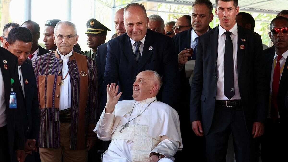 <div class="paragraphs"><p>Pope Francis is welcomed by East Timor President Jose Ramos-Horta at President Nicolau Lobato International Airport during his apostolic visit to Asia, in Dili, East Timor, September 9, 2024.</p></div>