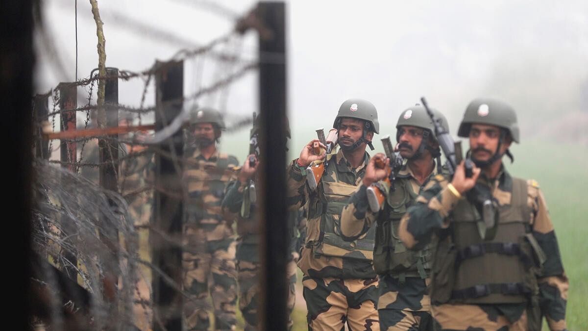 <div class="paragraphs"><p>BSF jawans at the IB in Jammu.</p></div>