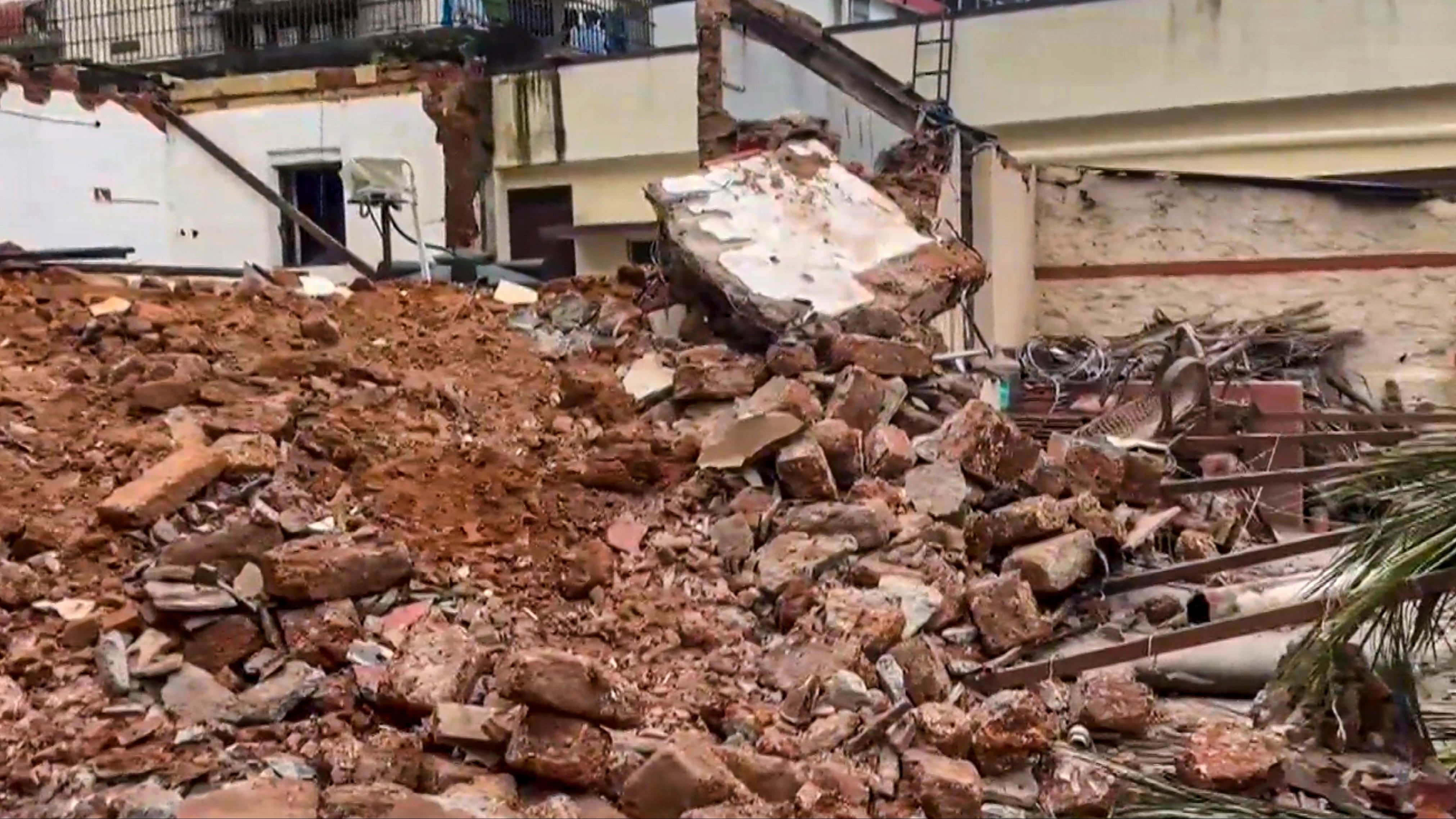 <div class="paragraphs"><p>Debris after a&nbsp; building collapse. (Representative image)</p></div>